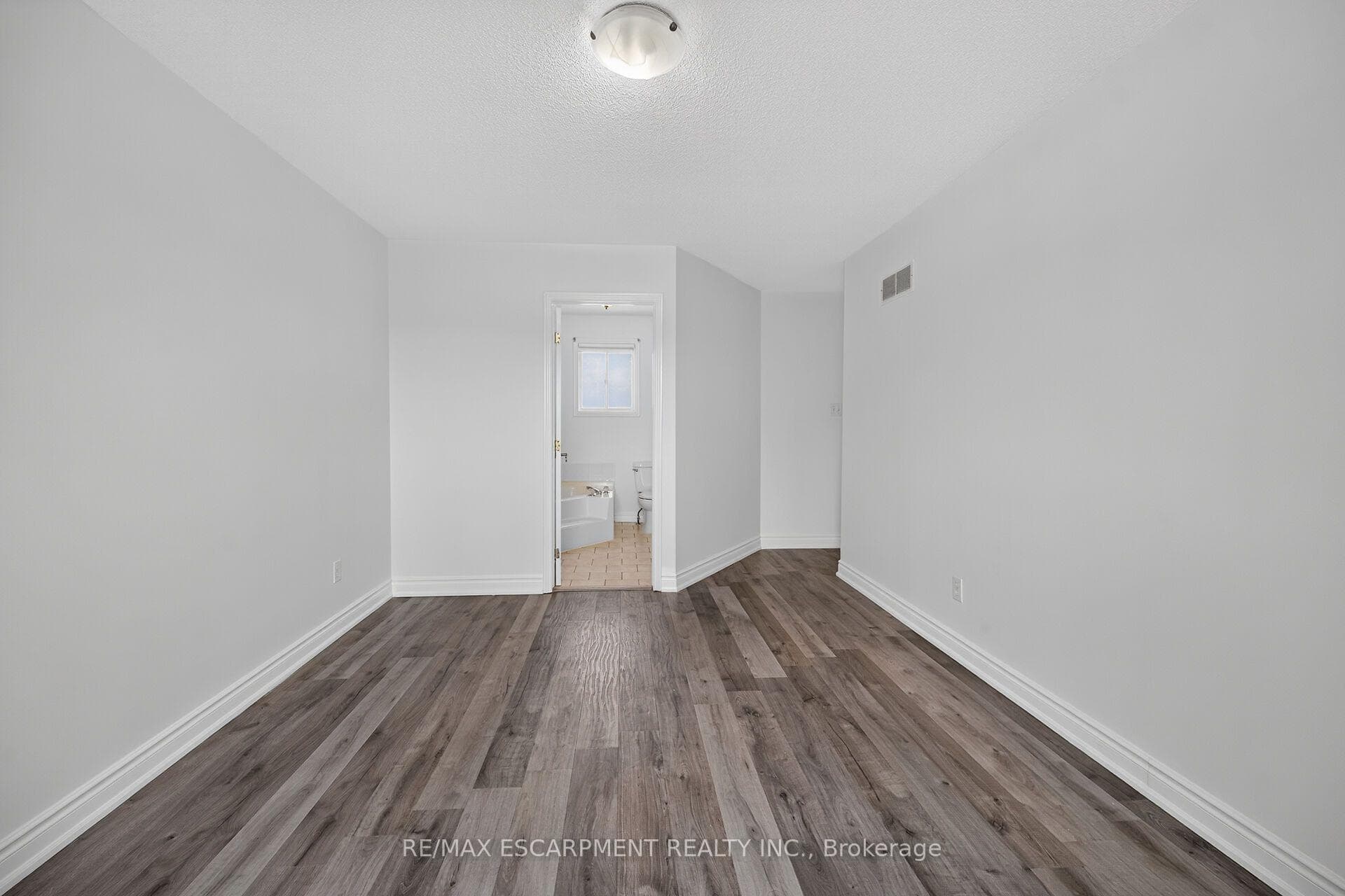 21 Springgarden Crescent photo 20