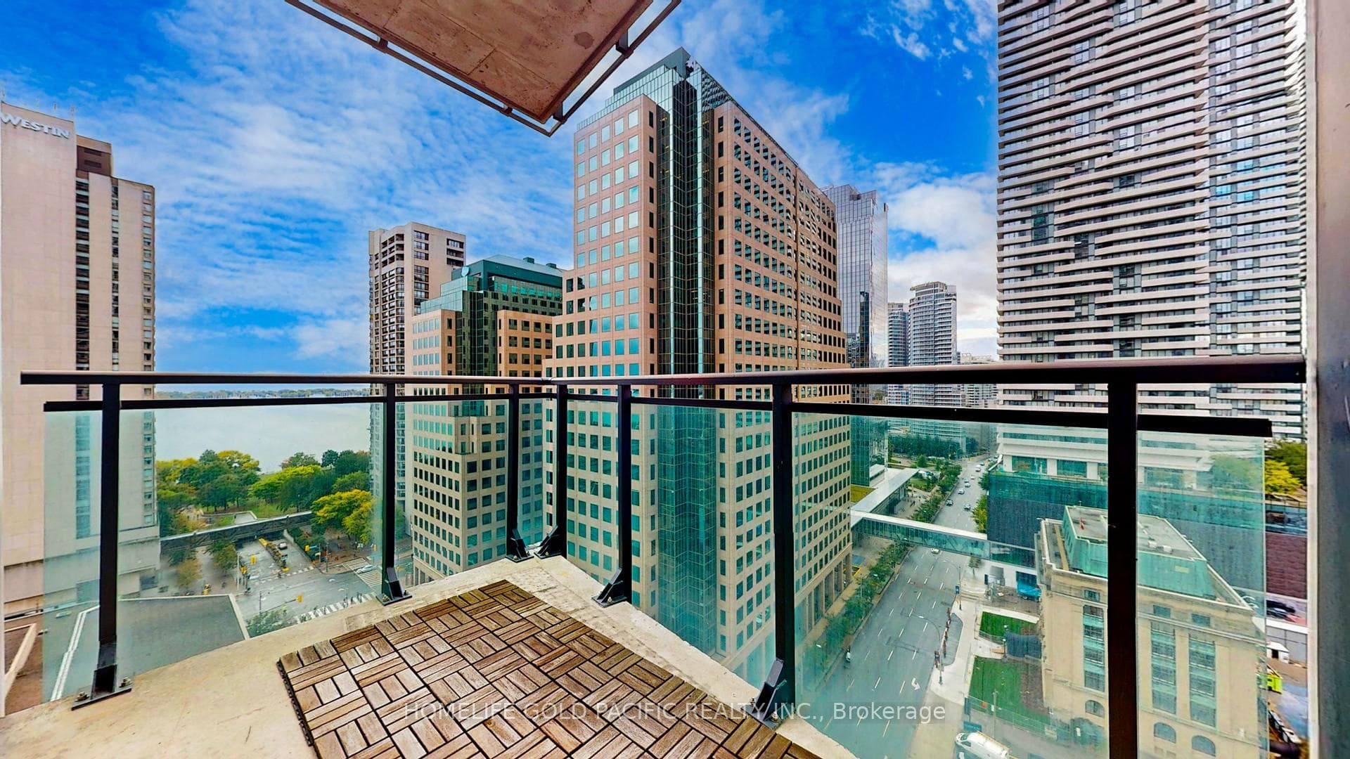 33 Bay Street Unit 1812 photo 26