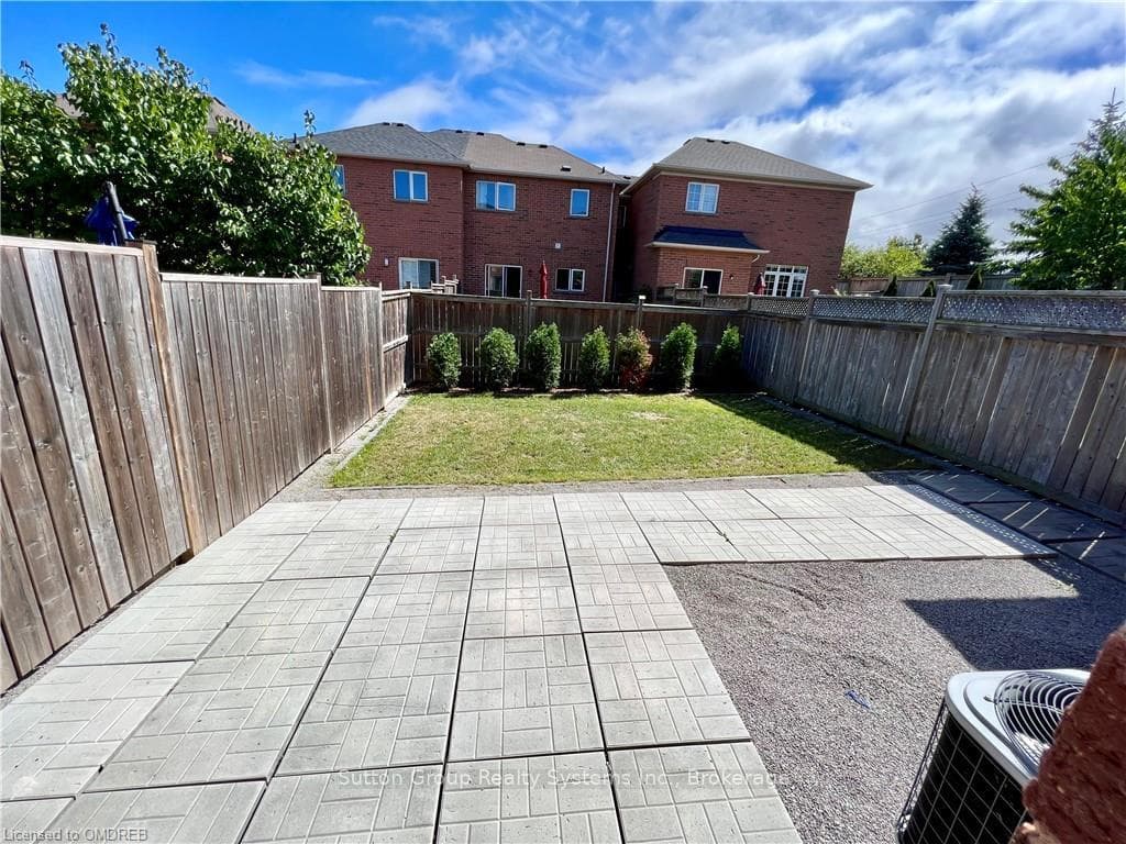 6 RAINTREE Drive photo 15