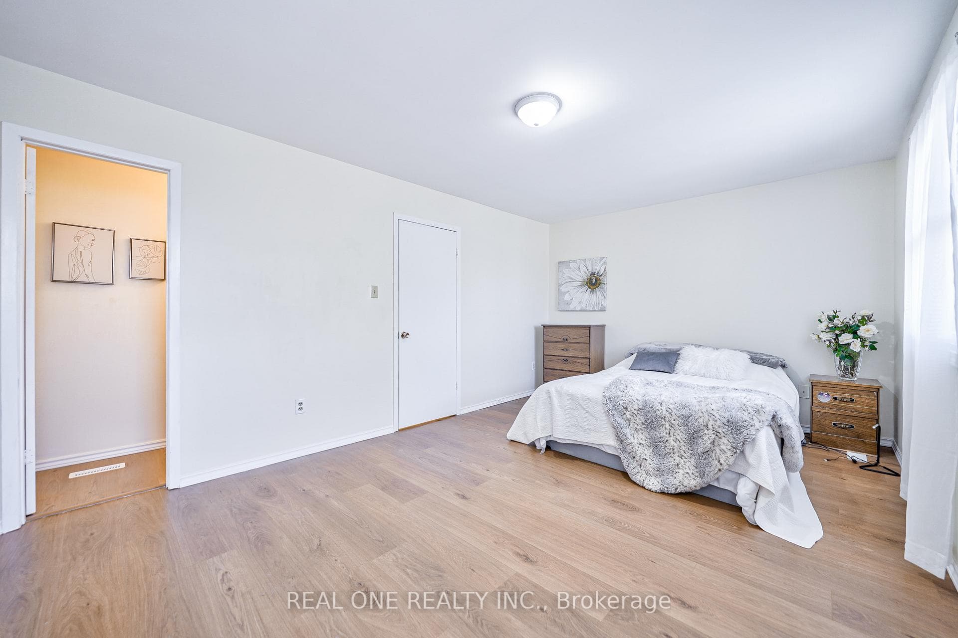 81 Brookmill Boulevard Unit 3 photo 23