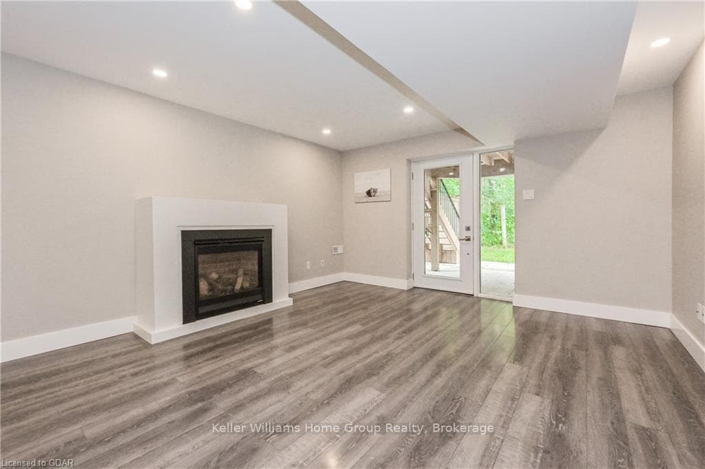 78 GIBBONS Drive photo 27