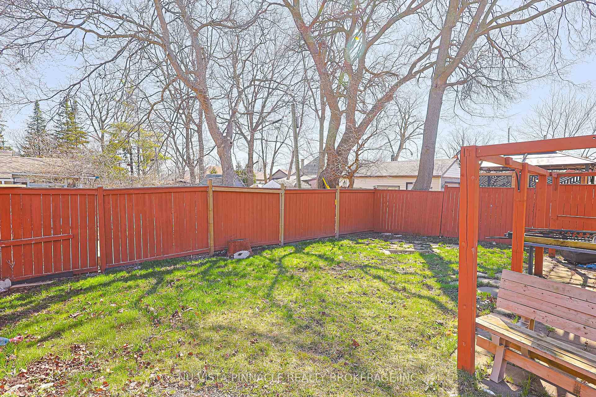 434 Egerton Street photo 22