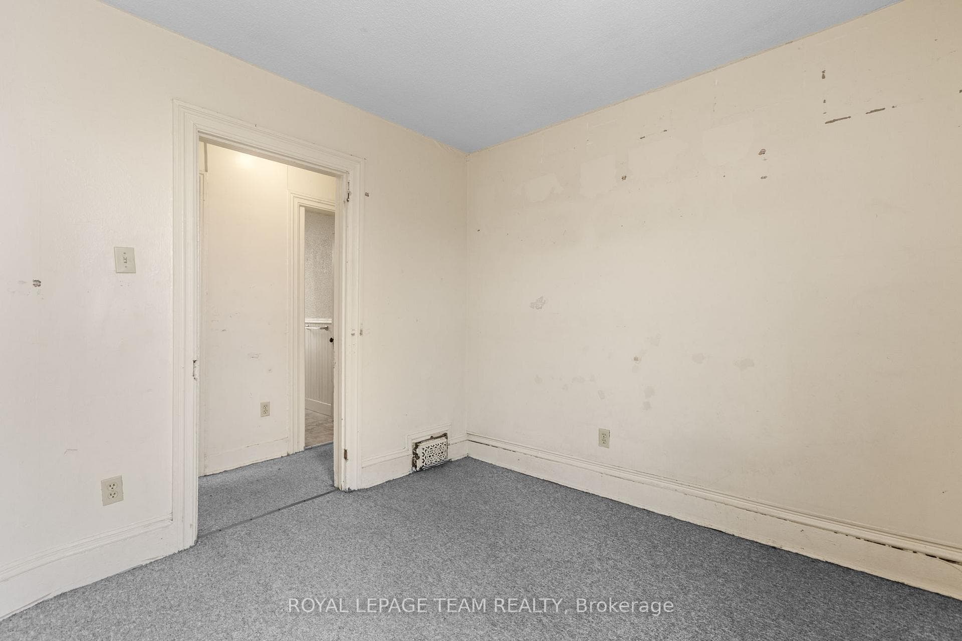 498 Gladstone Avenue photo 18