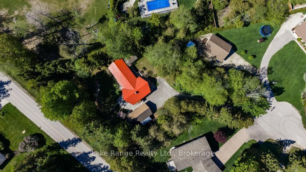 216 KICKAPOO Drive photo 5