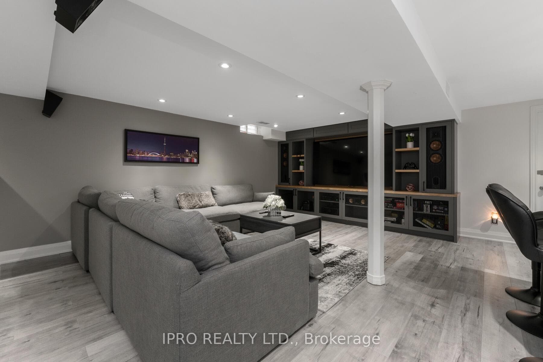27 Petworth Road photo 16