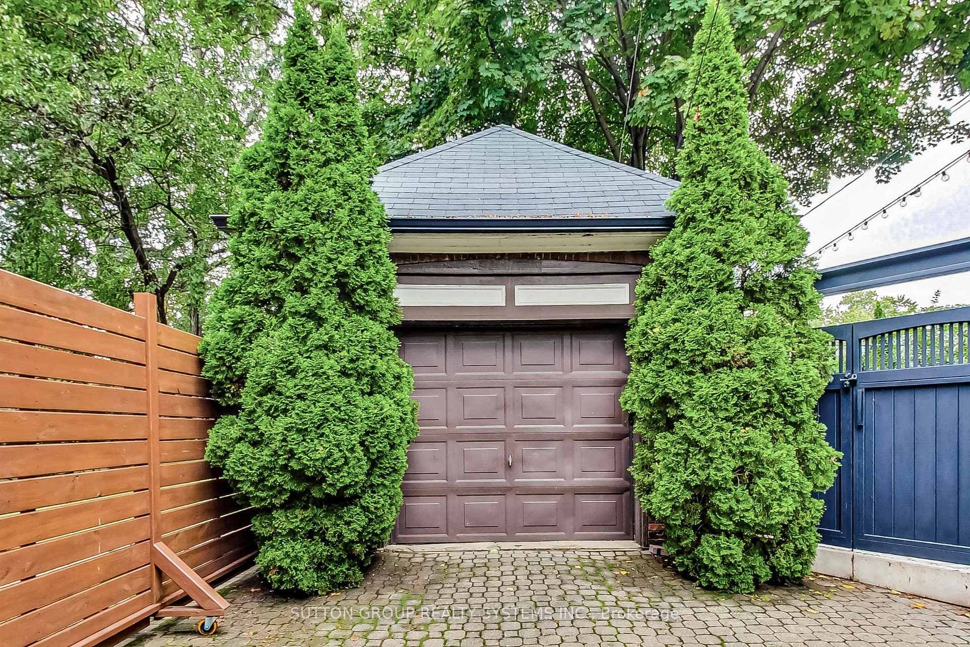 Single Car Garage