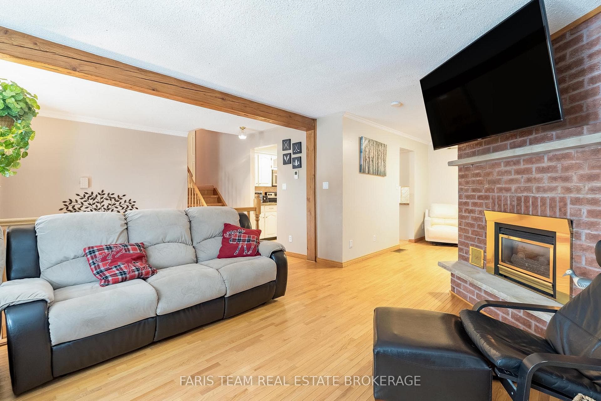 51 Beck Boulevard photo 15