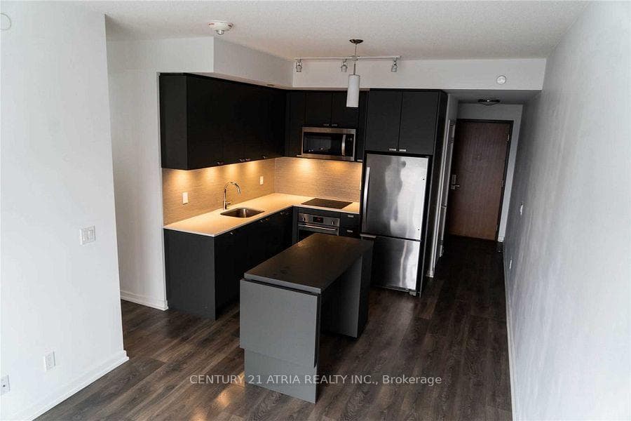 56 Forest Manor Road Unit 2707 photo 1