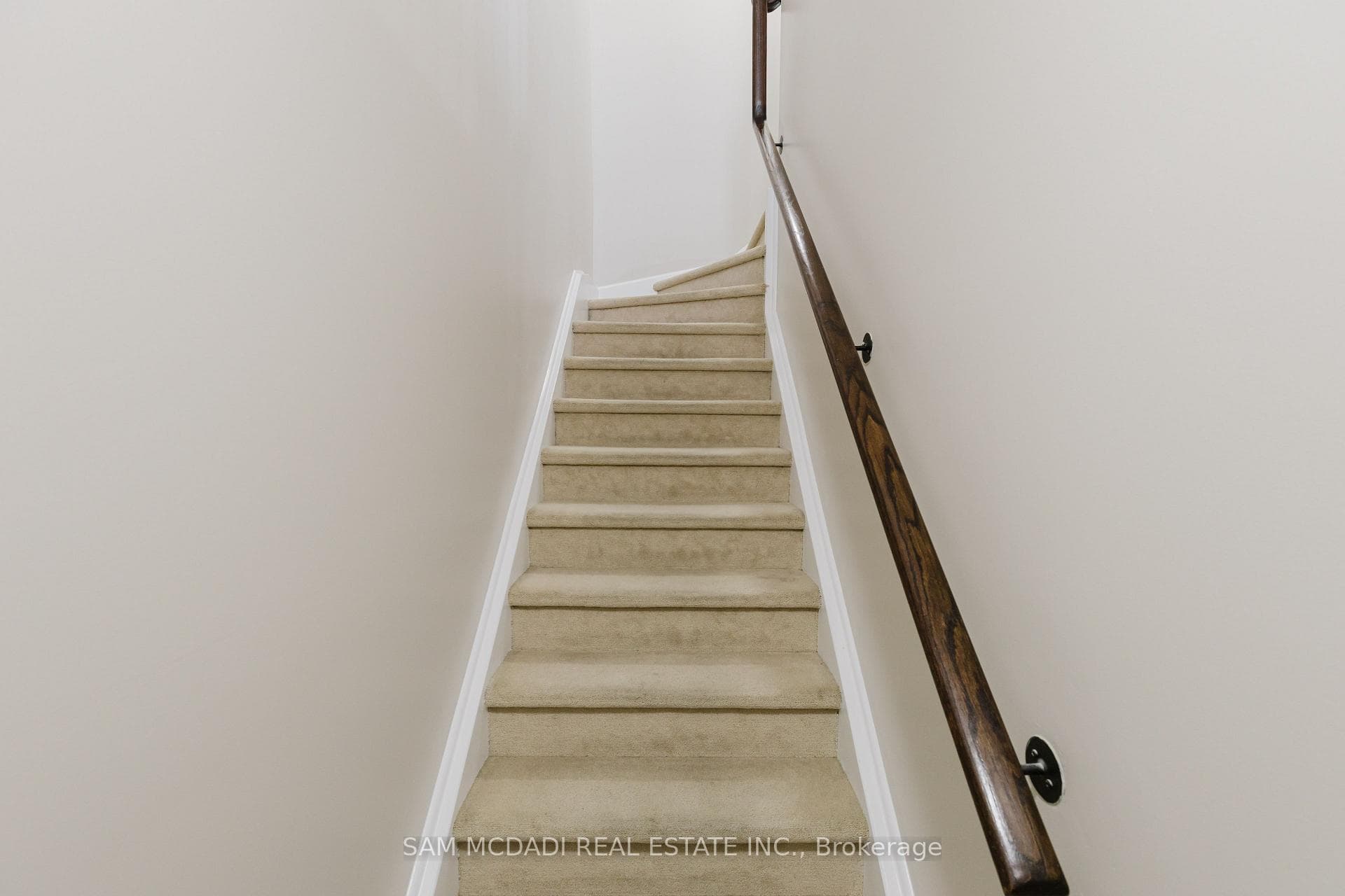 3250 Bentley Drive Unit 20 photo 4