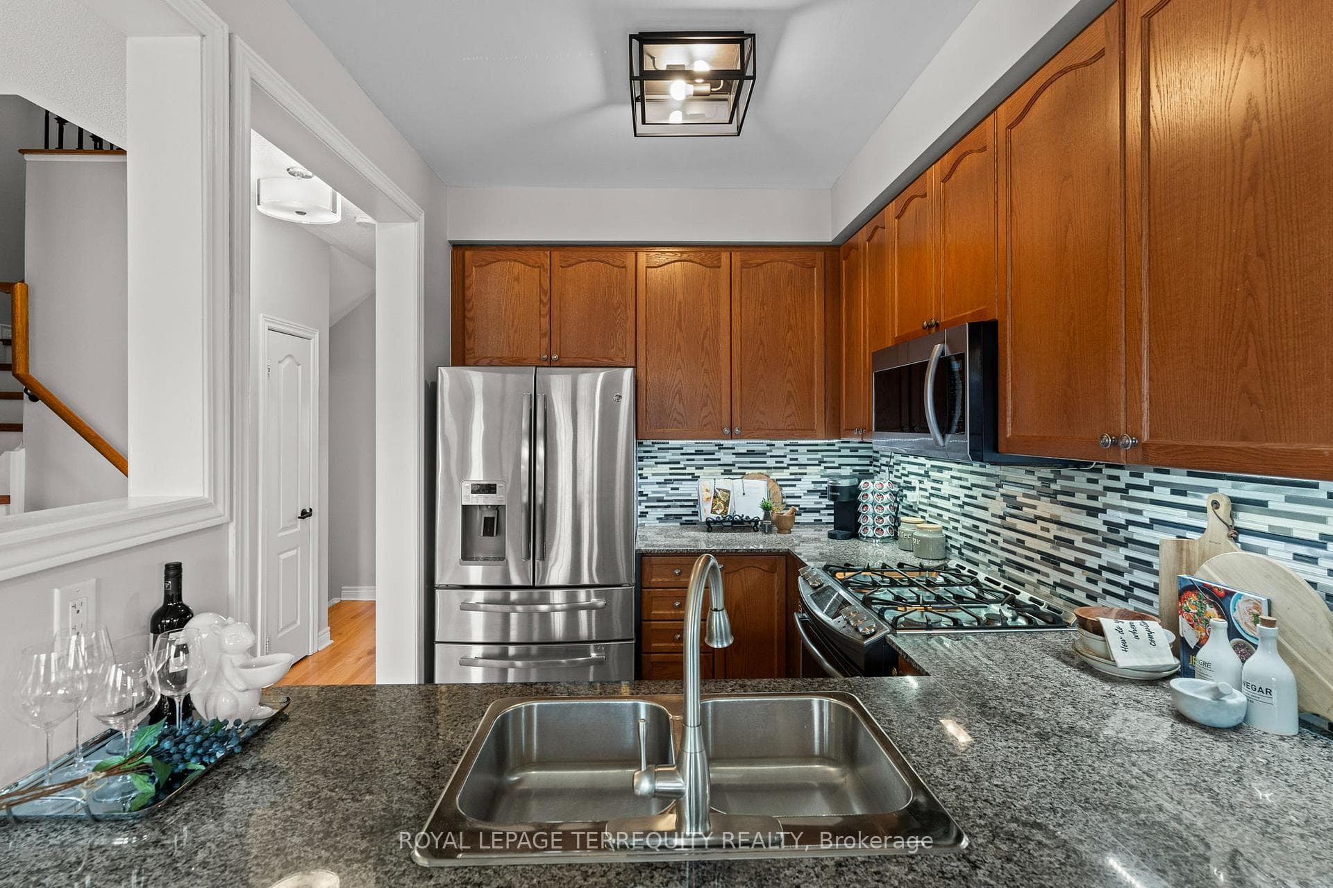 1779 Carousel Drive photo 20