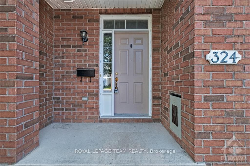 324 BERRIGAN Drive photo 2