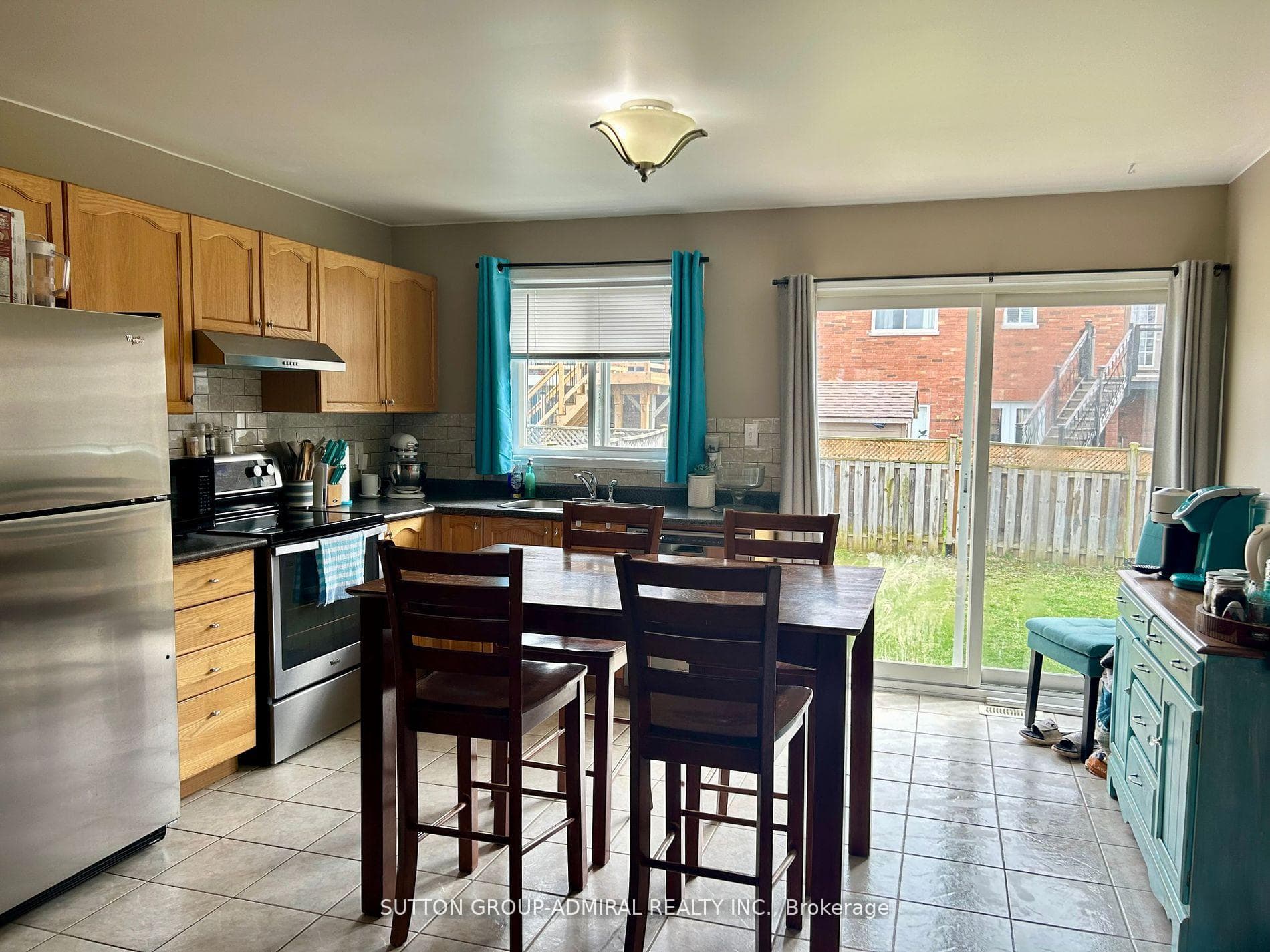 199 Country Lane photo 5