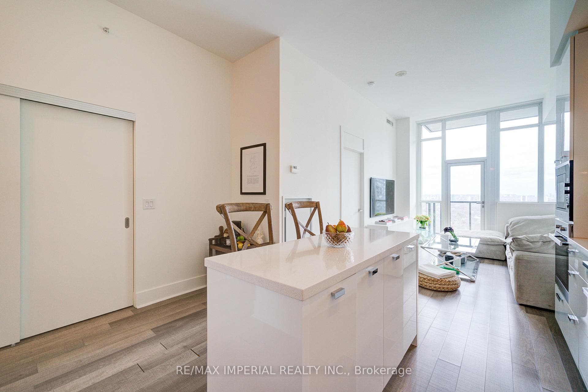 32 Davenport Road Unit 2406 photo 11