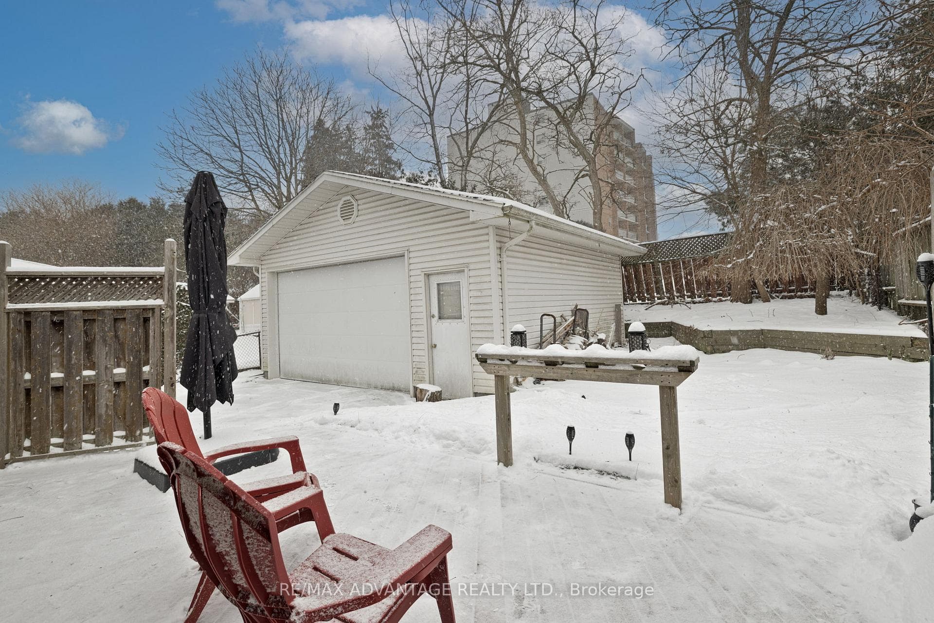 67 Dundee Court photo 28