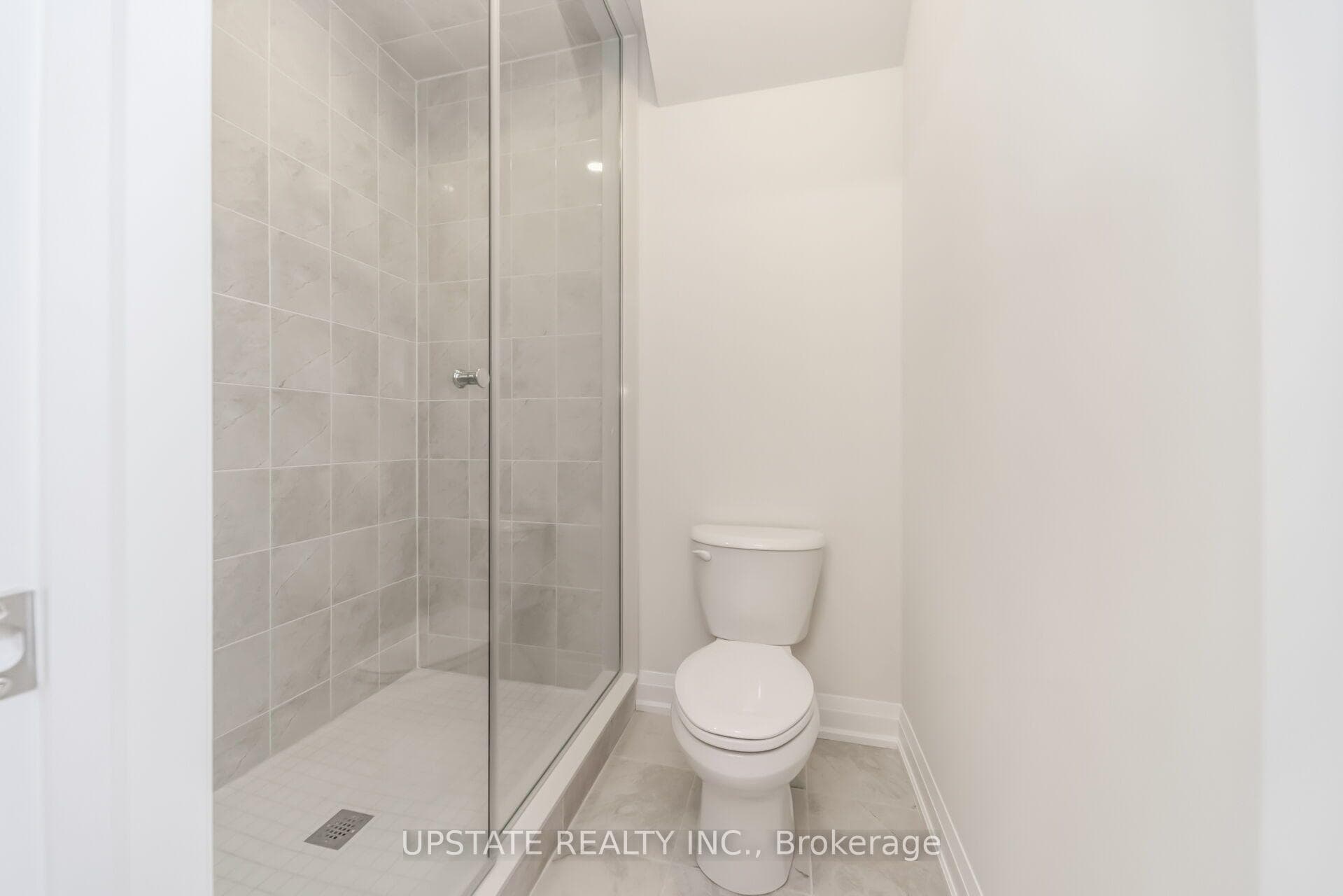21 Pearsall Place photo 31