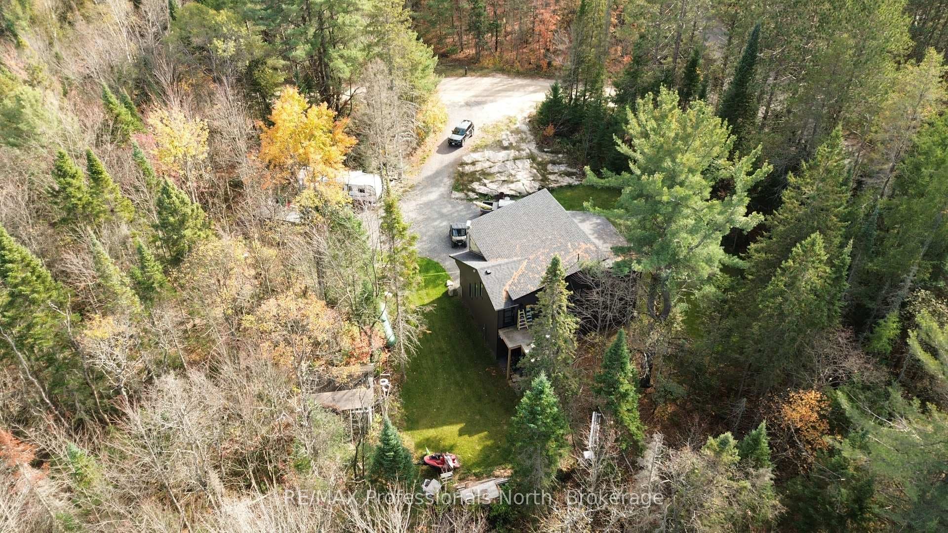 816 Second Avenue photo 34