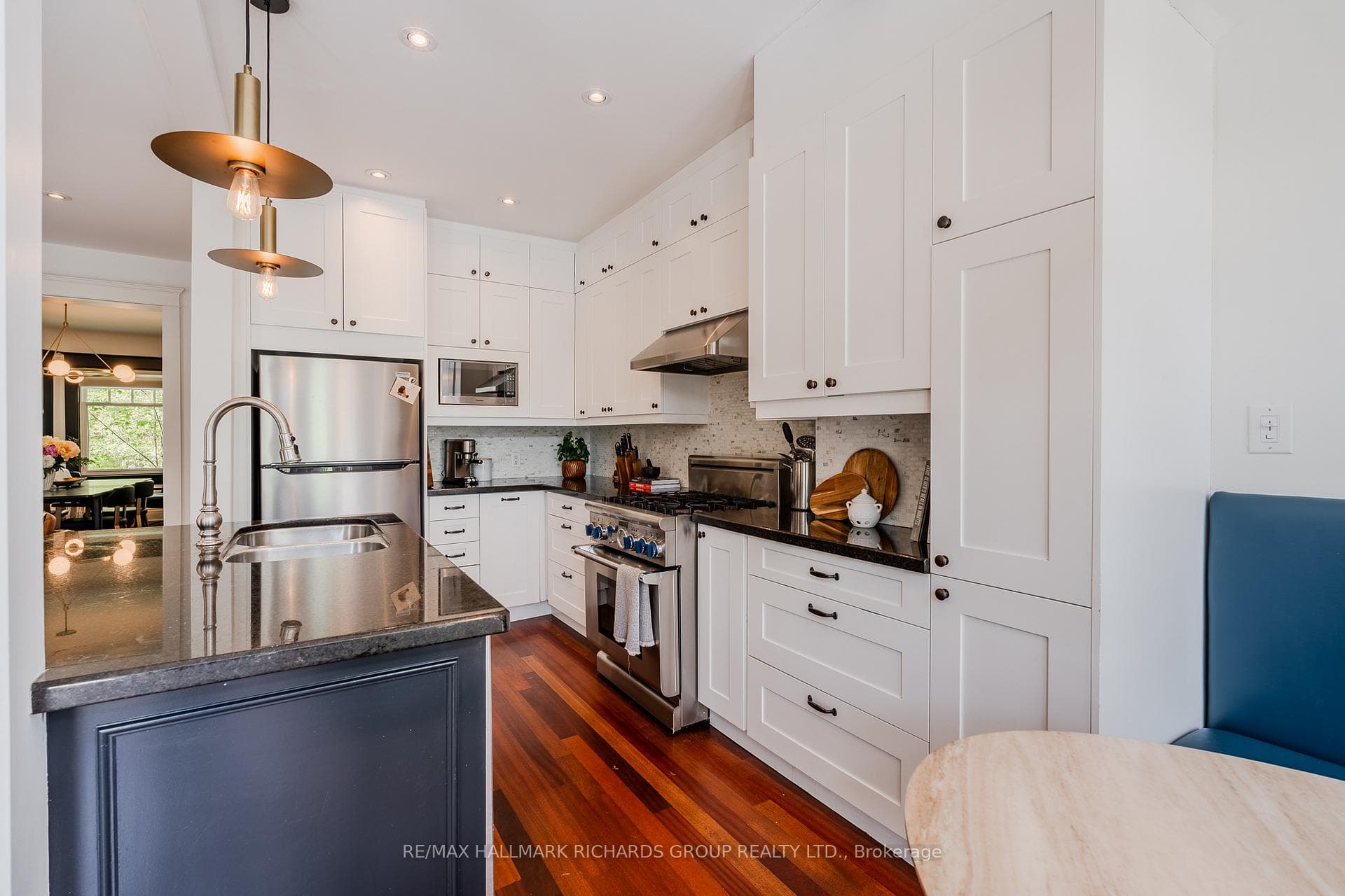 107 Lee Avenue photo 12