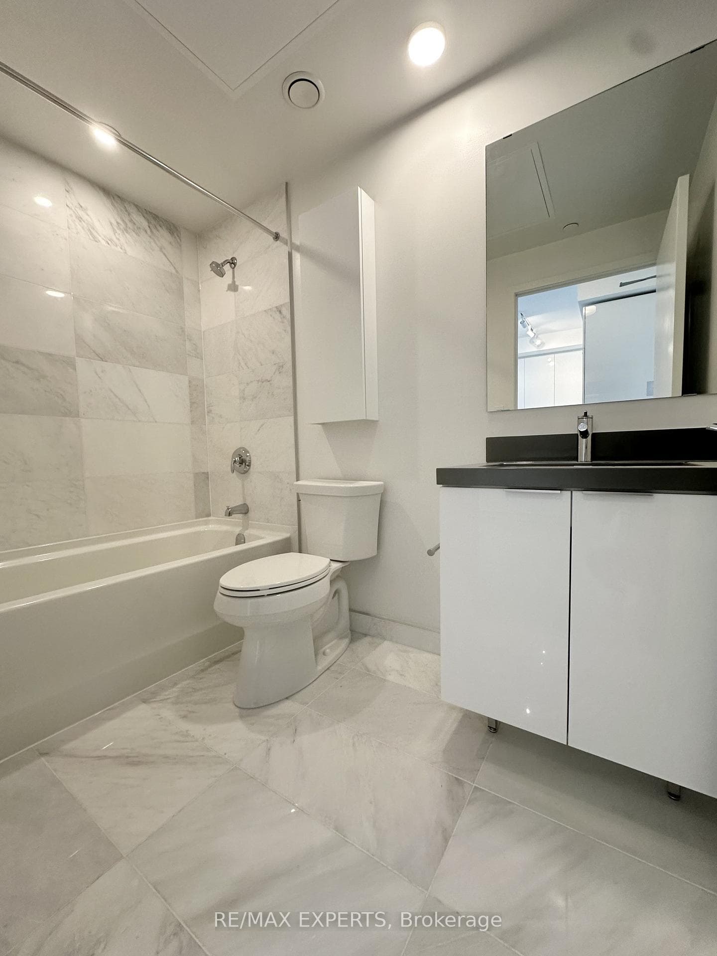 50 O'Neill Road Unit 217 photo 11