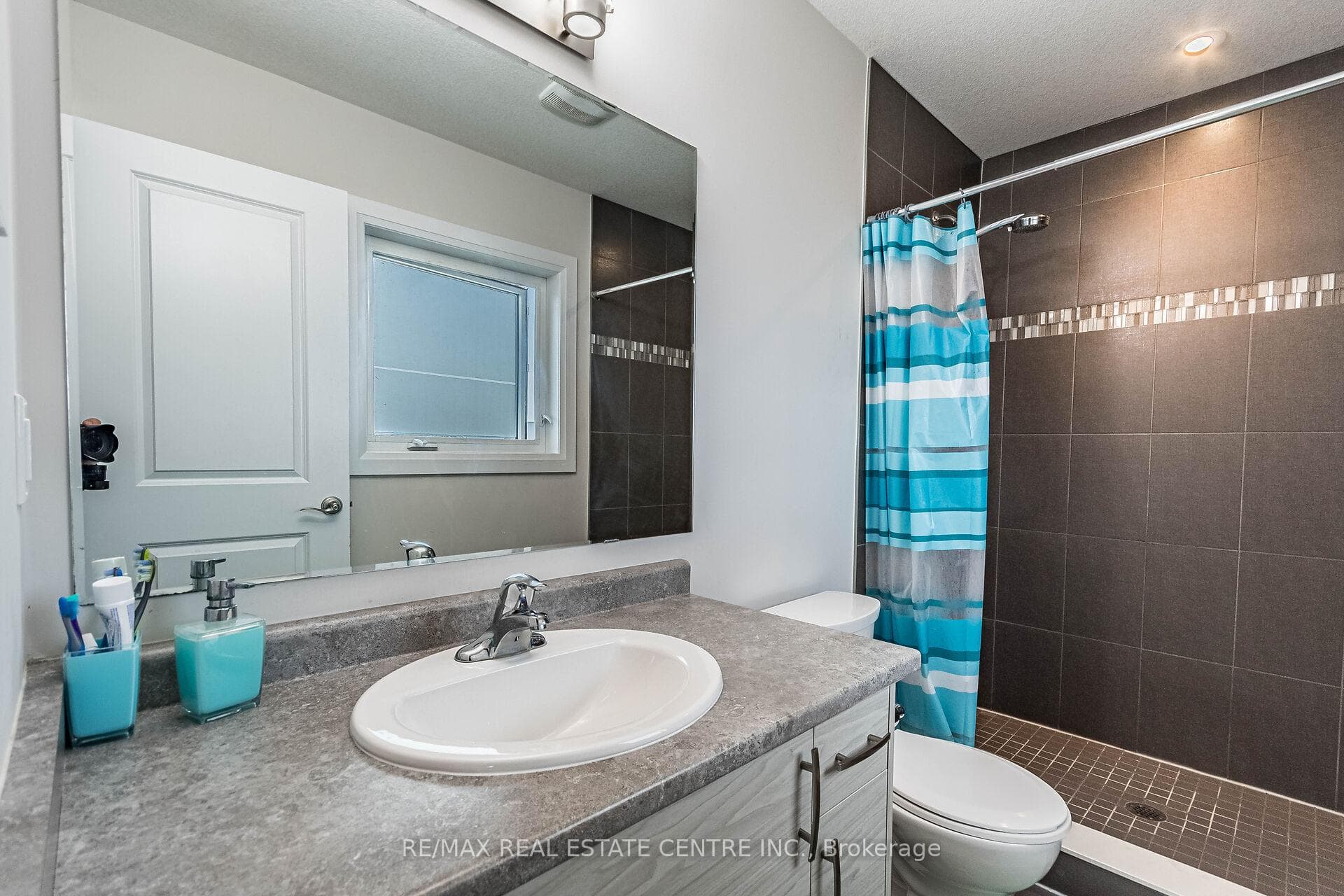 19 Beauchamp Drive photo 24