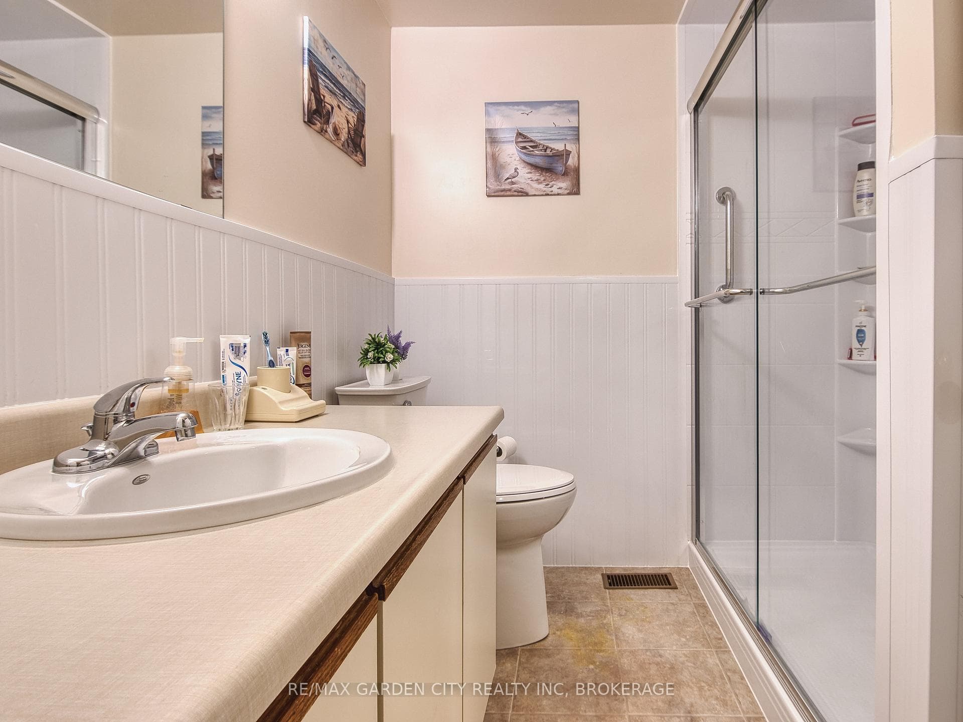 3rd Floor Washroom with Shower