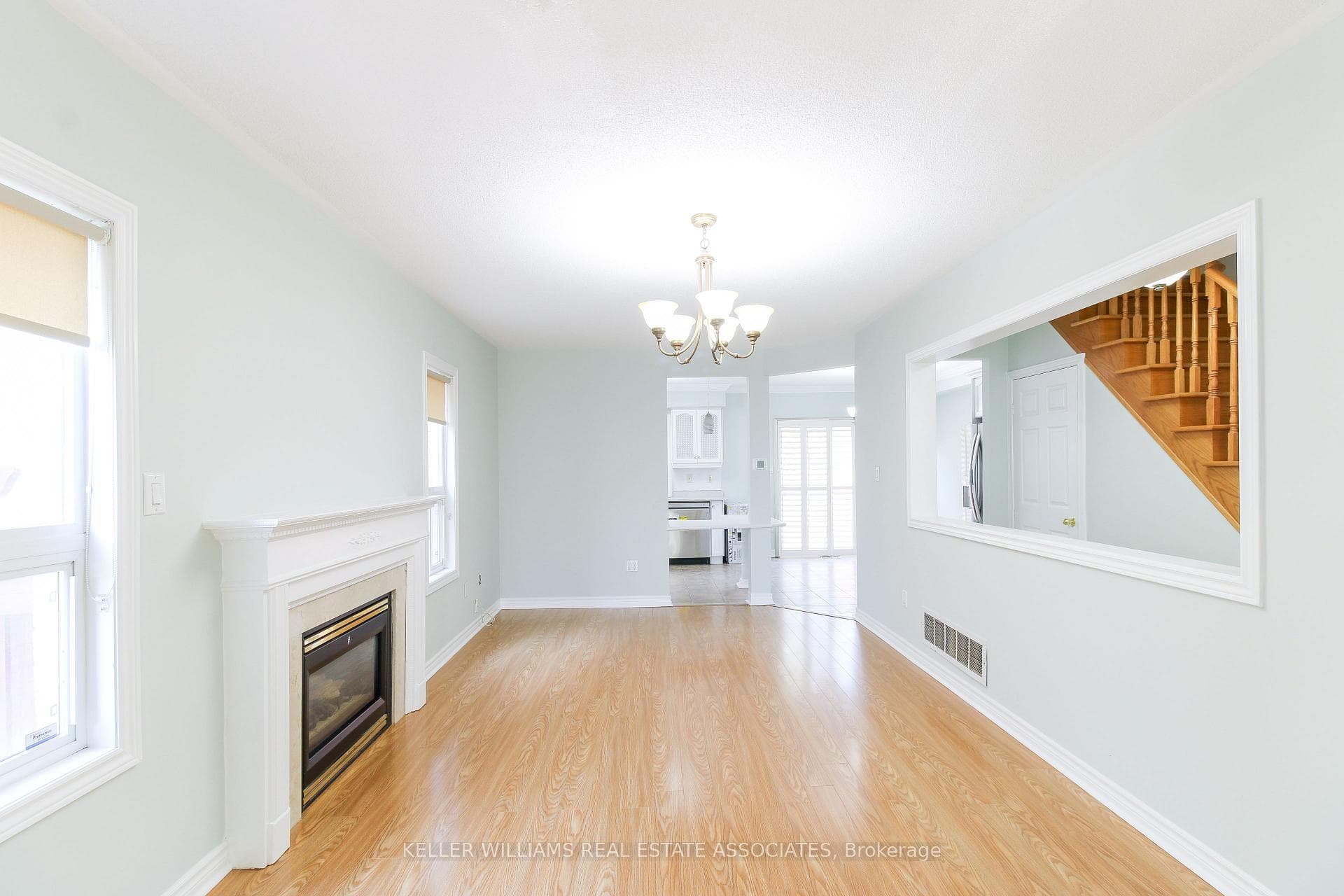 108 Fieldstone Drive photo 5