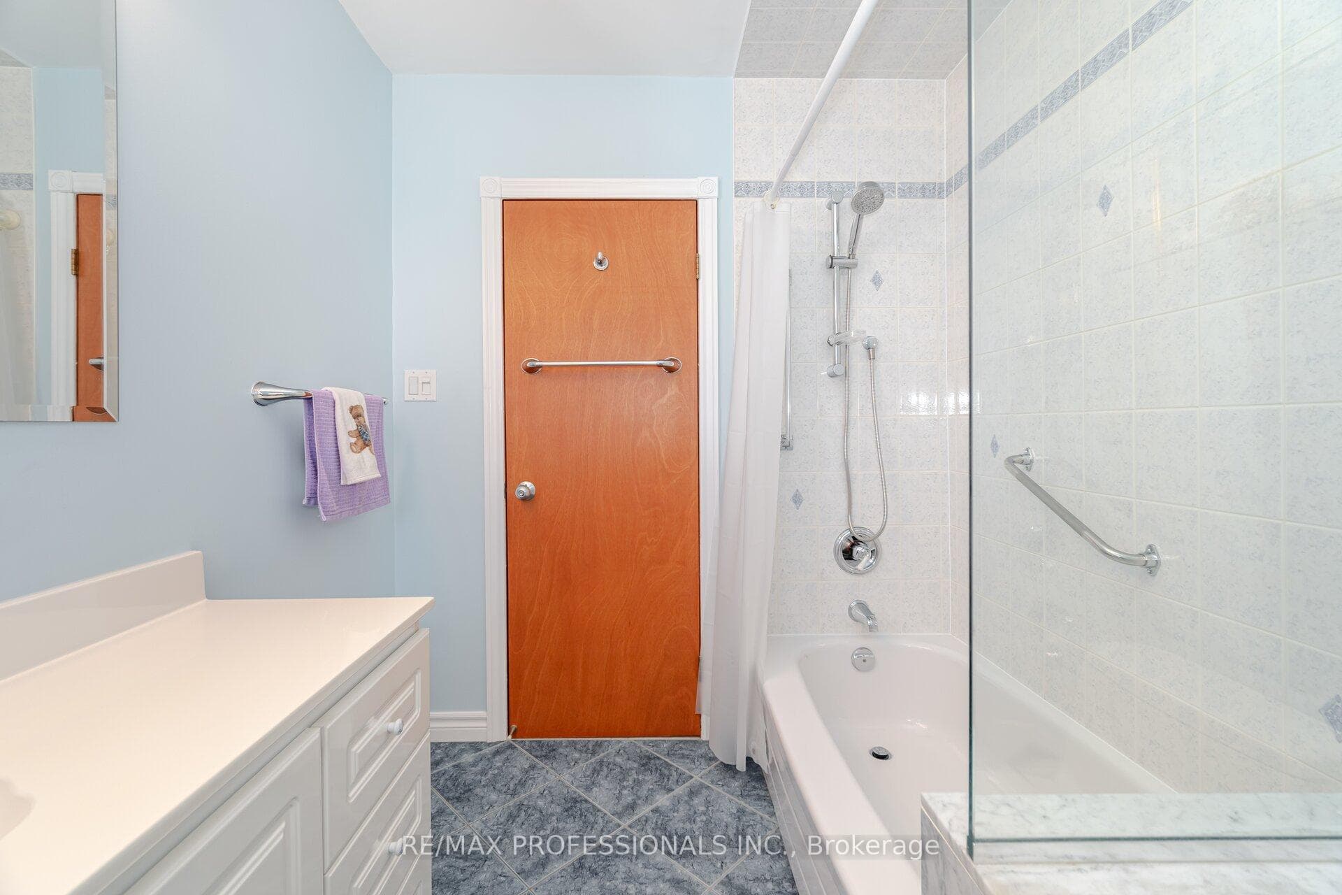 Main Floor Renovated Bath