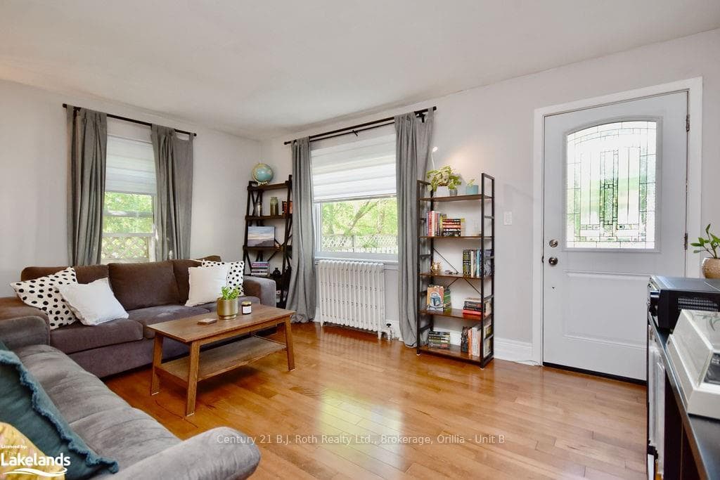 120 WESTMOUNT Drive photo 6