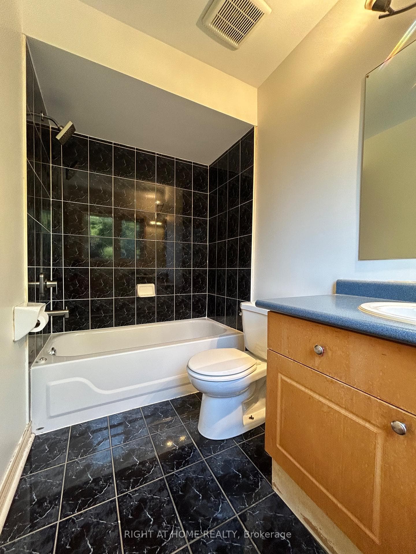 73 Tremount Street photo 21
