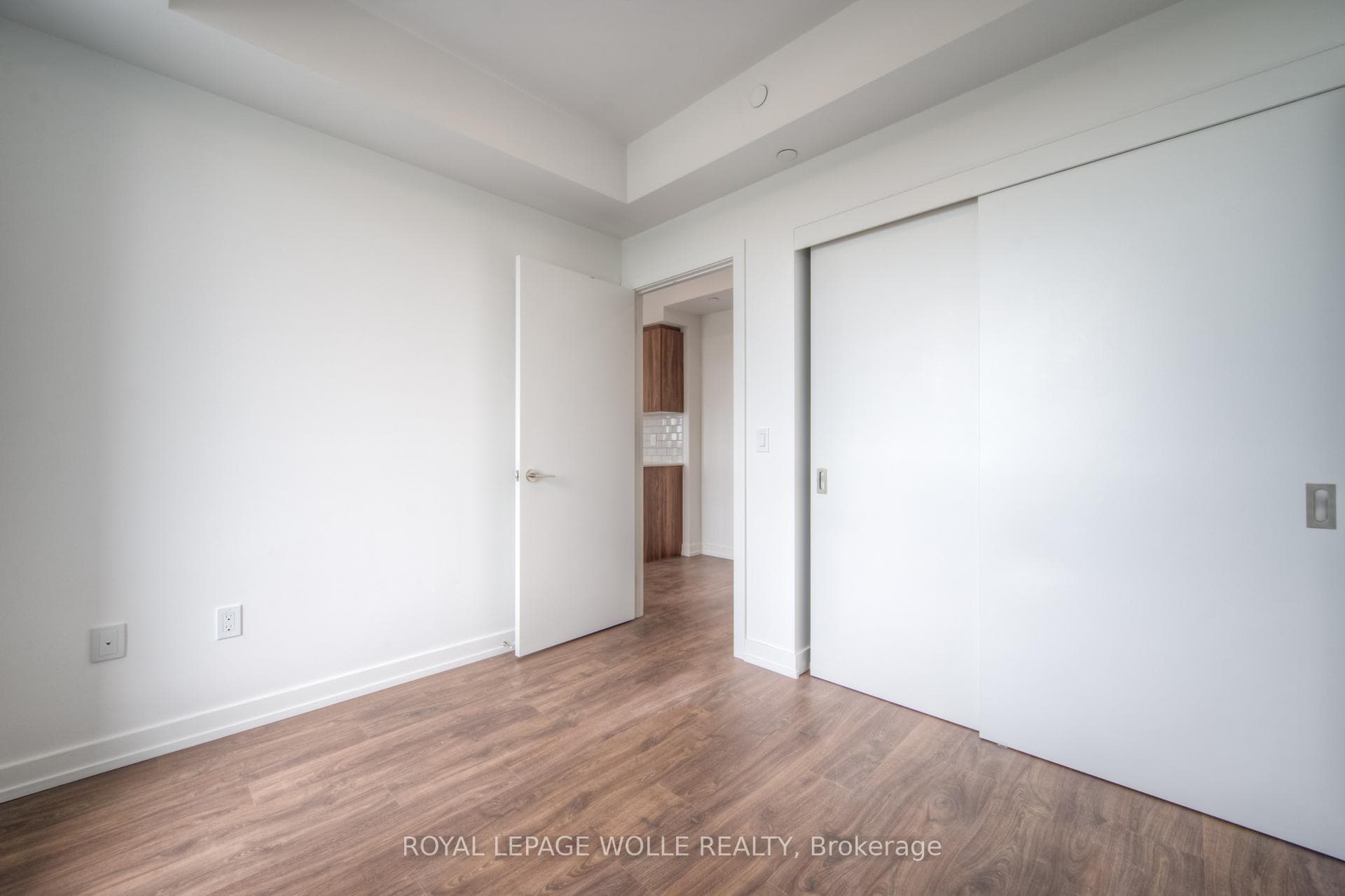 15 Wellington Street Unit 609 photo 26