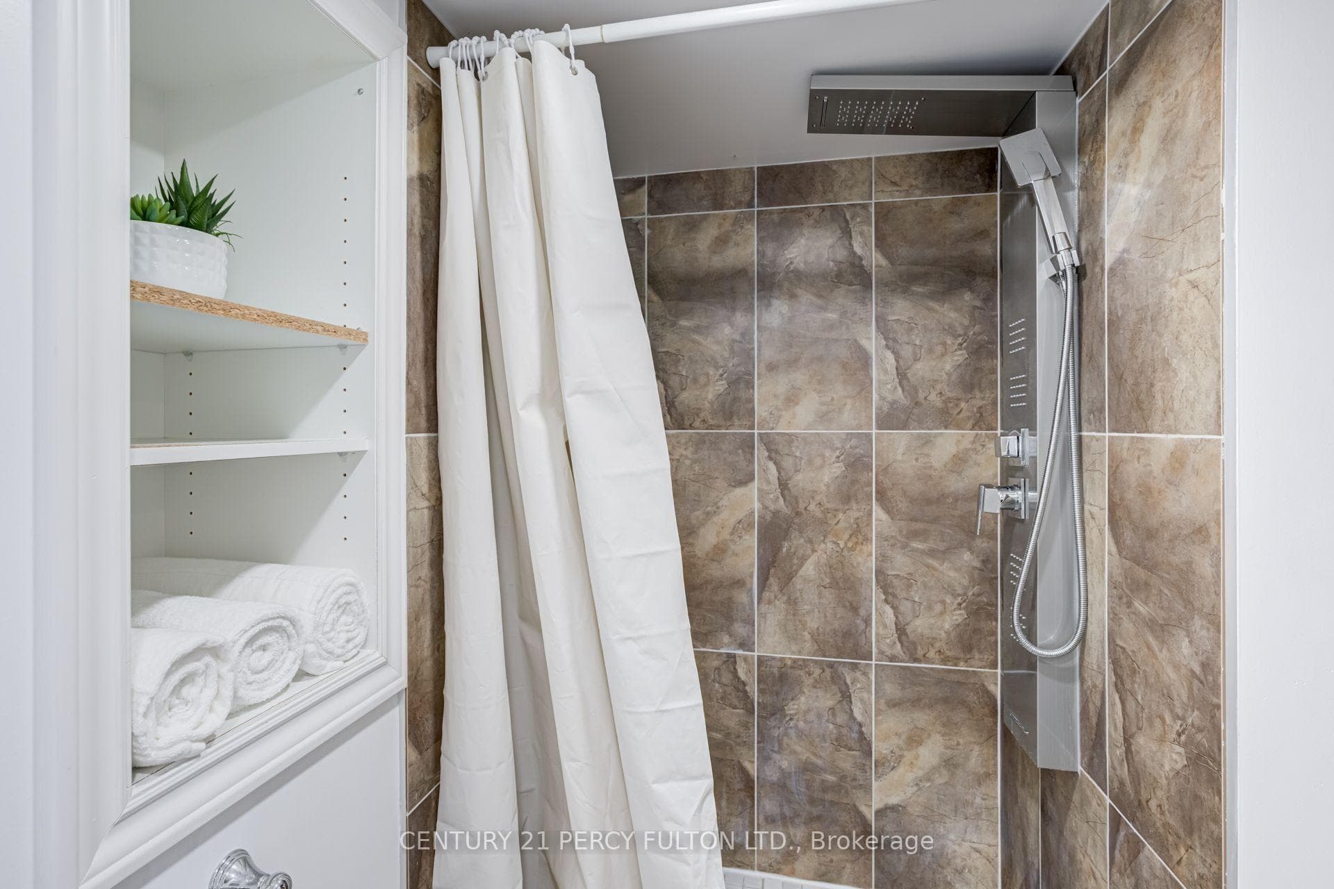 366 Strouds Lane photo 40