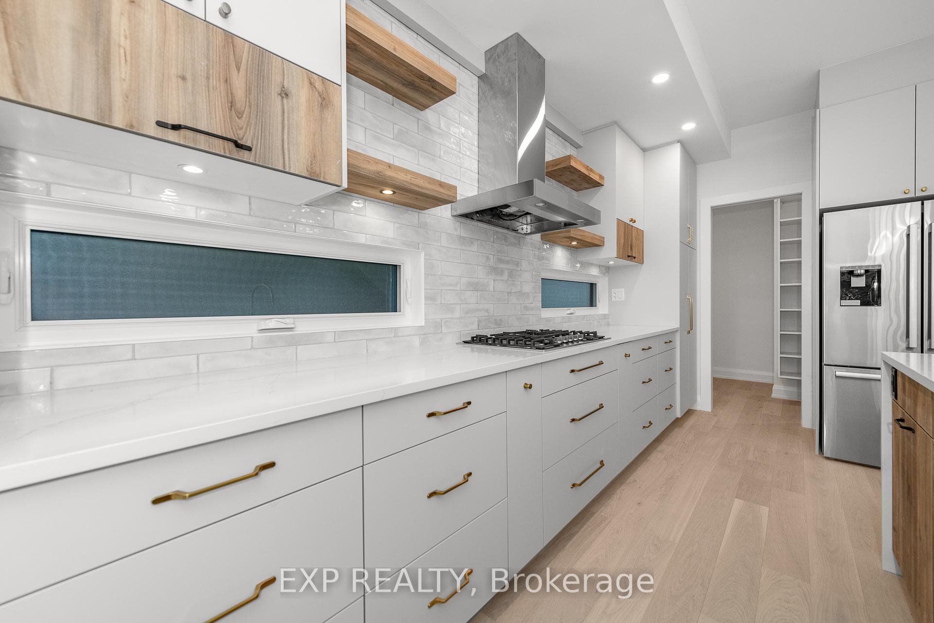 533 BROADHEAD Avenue Unit A photo 14