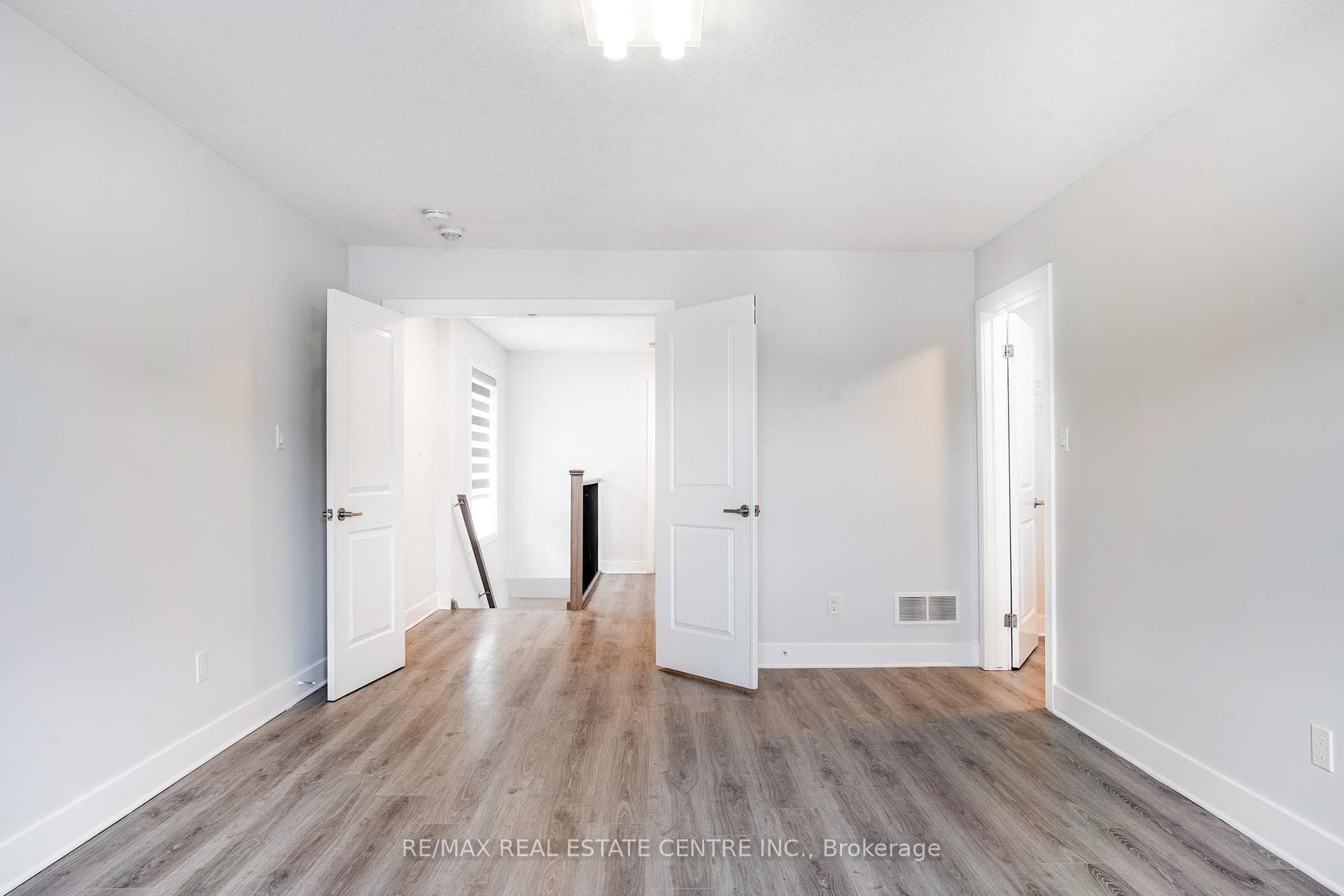 2621 Holbrook Drive Unit 24 photo 29