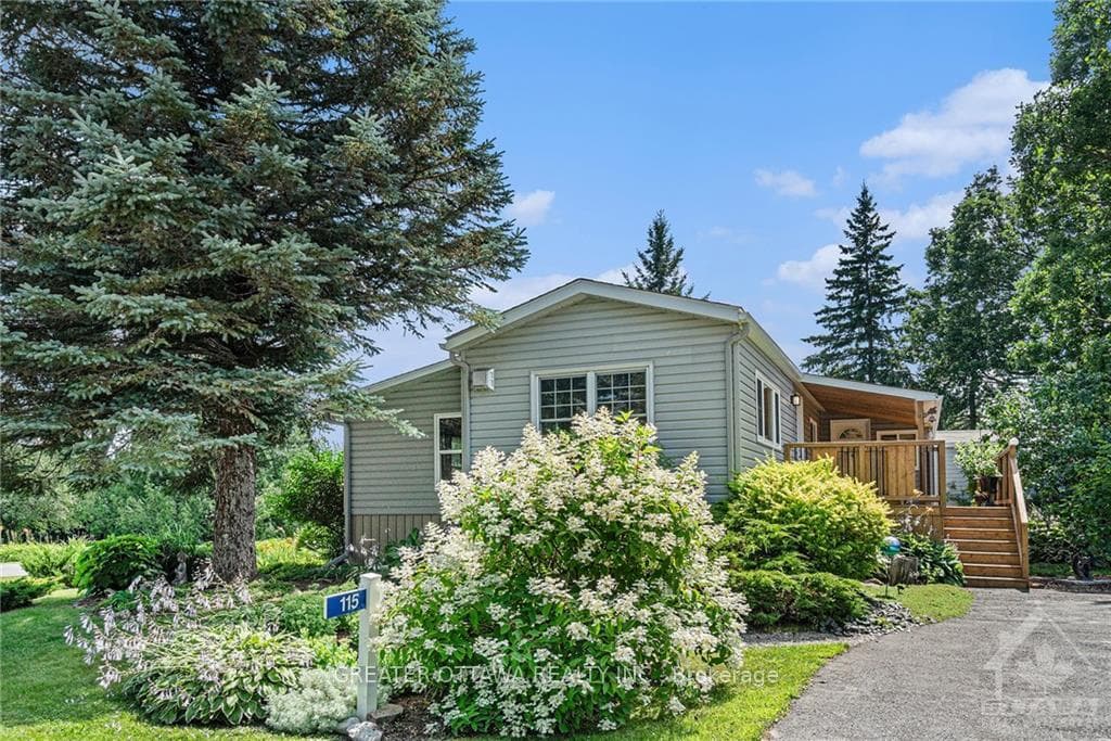 115 SUNSET Drive photo 1
