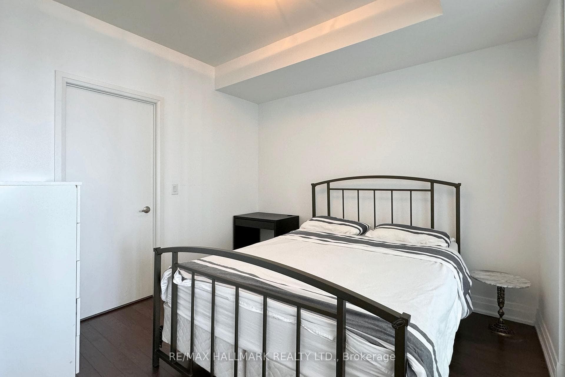 80 John Street Unit 3804 photo 19