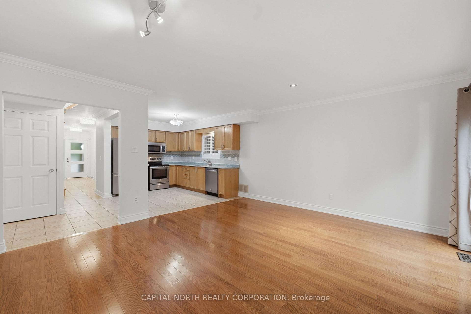 60 Monte Carlo Drive photo 18
