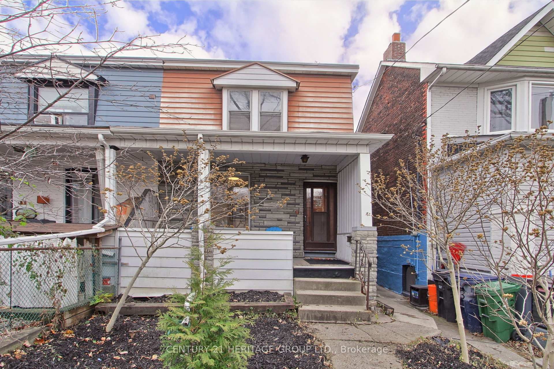 33 Marjory Avenue photo 1