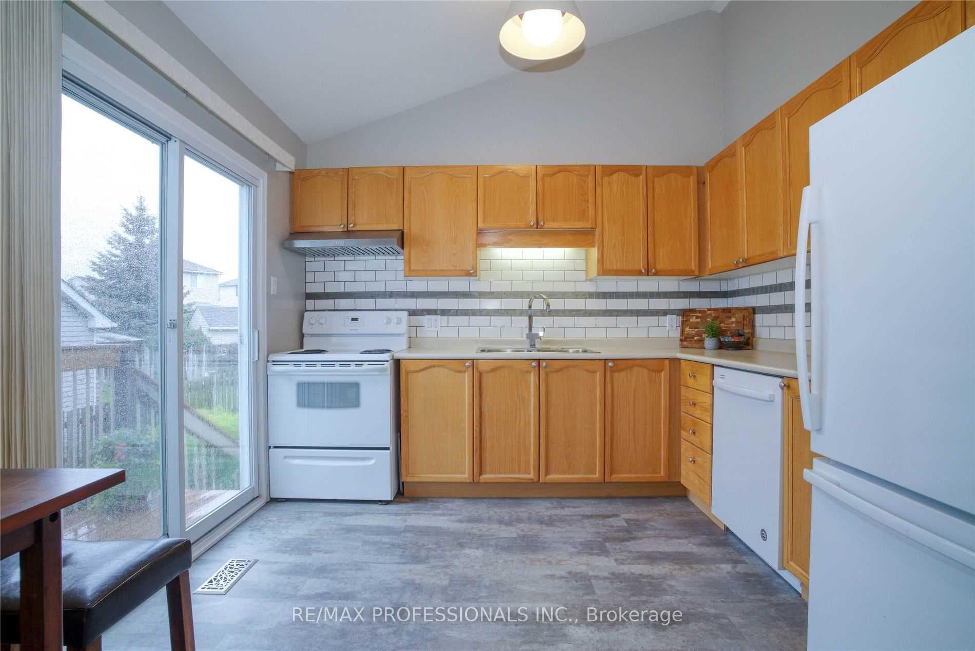 522 Trico Drive photo 10