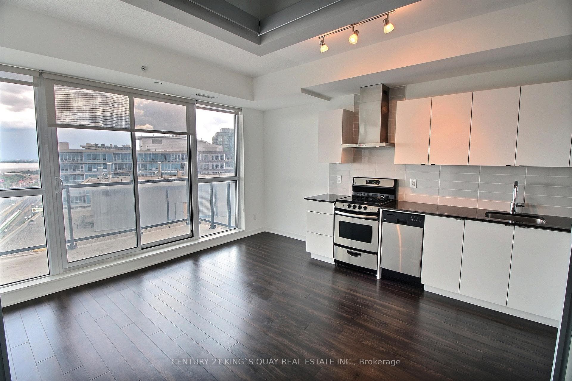 51 East Liberty Street Unit 2314 photo 3