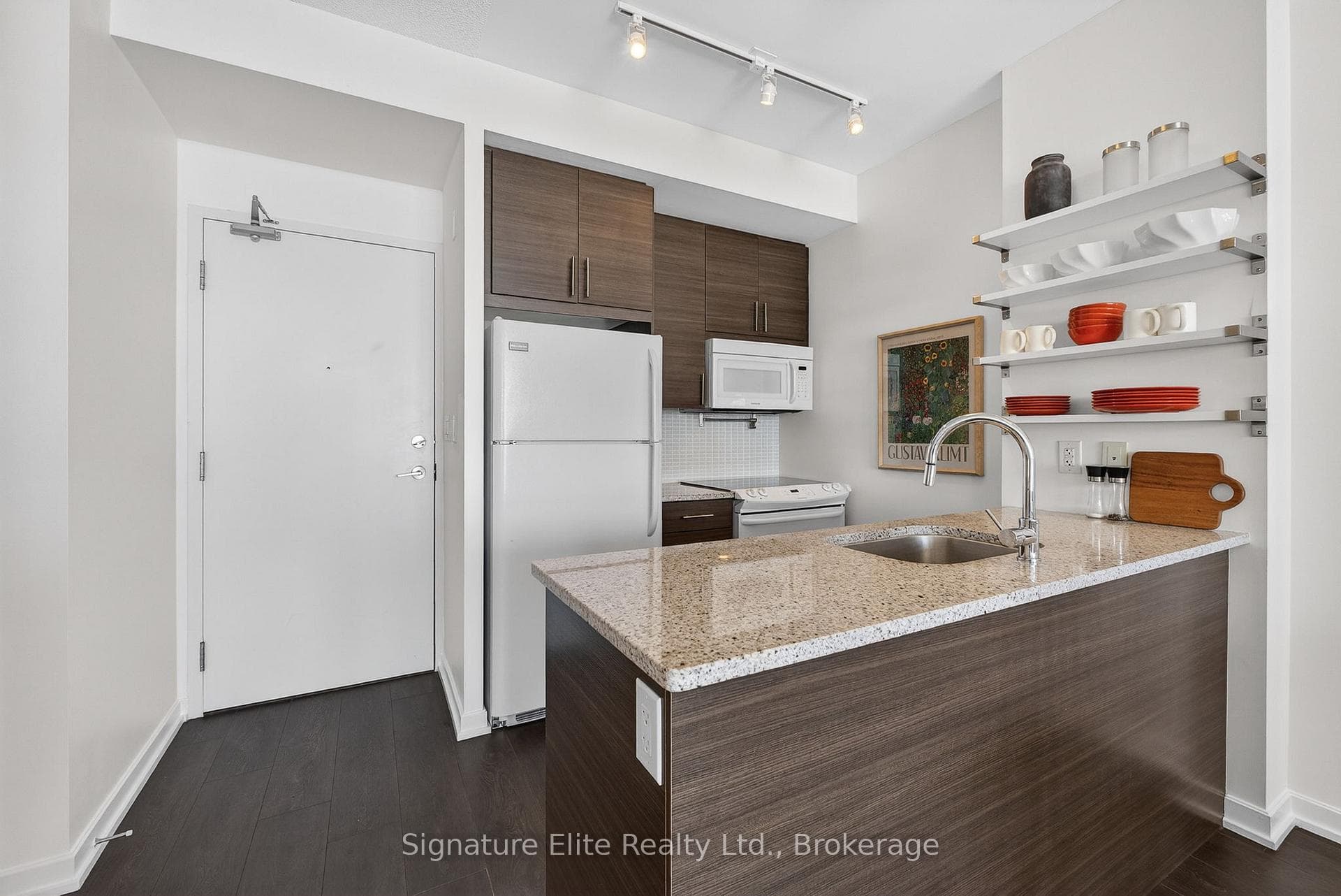 70 Forest Manor Road Unit 1510 photo 3