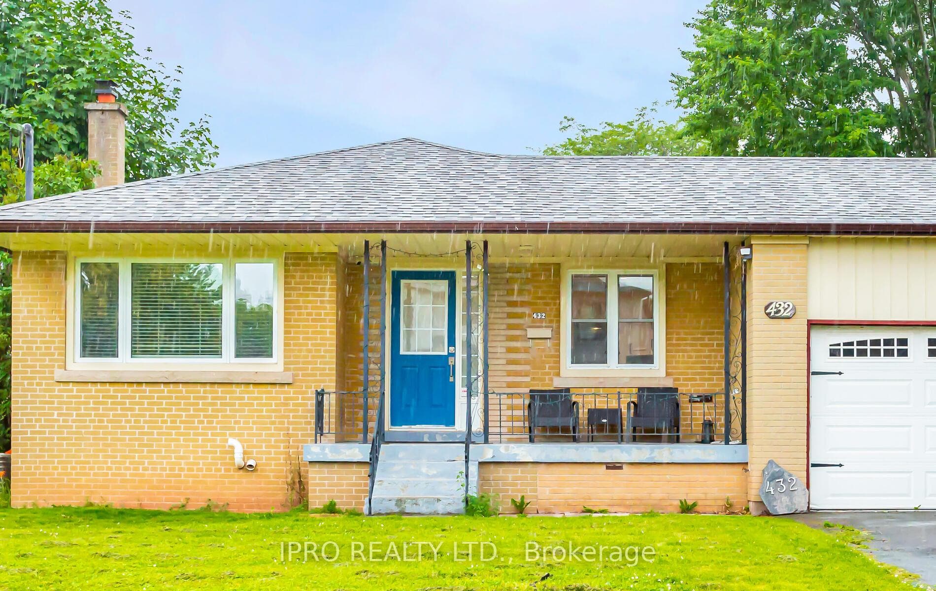 432 Sandmere Place photo 2