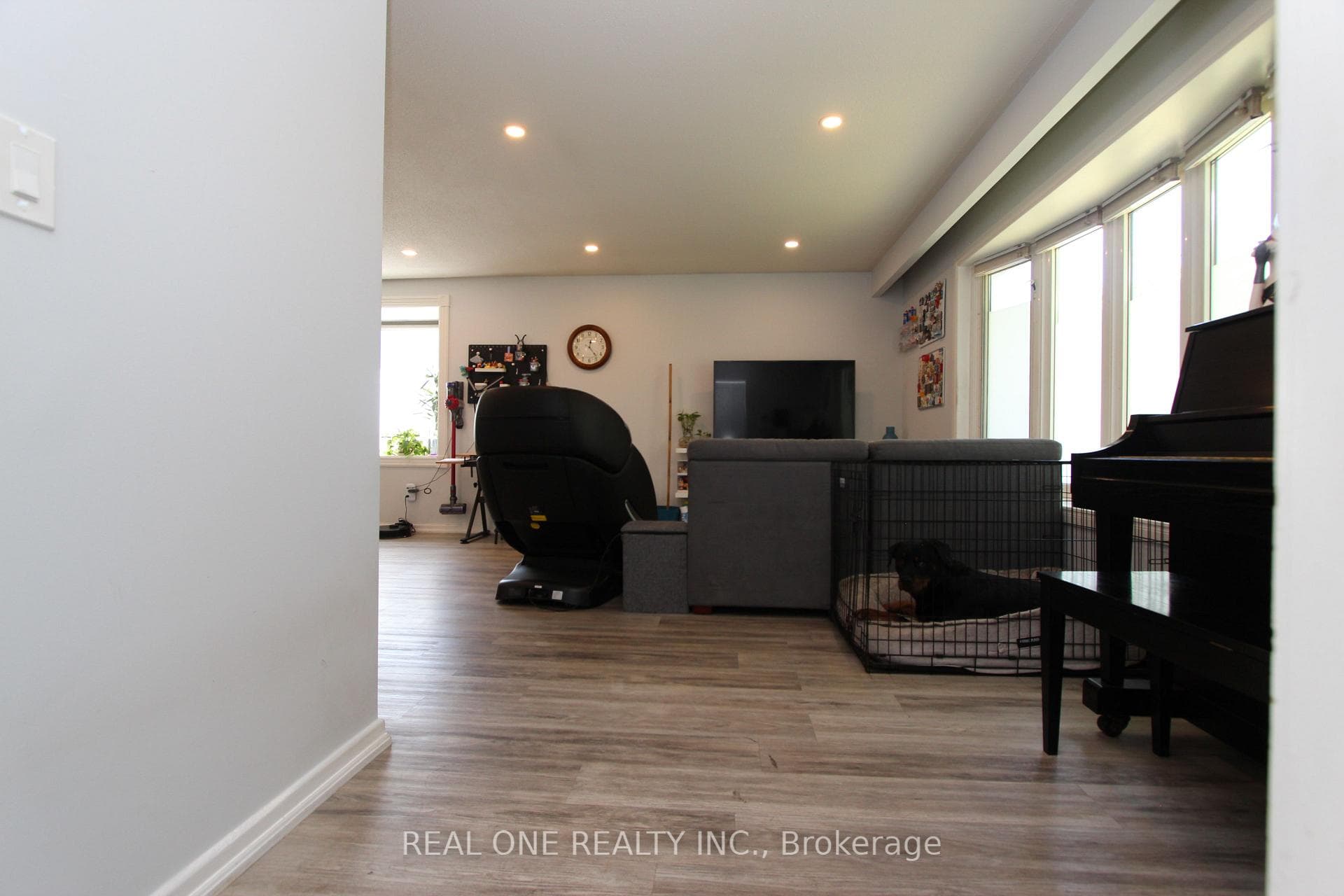 25 Bigwin Drive photo 6