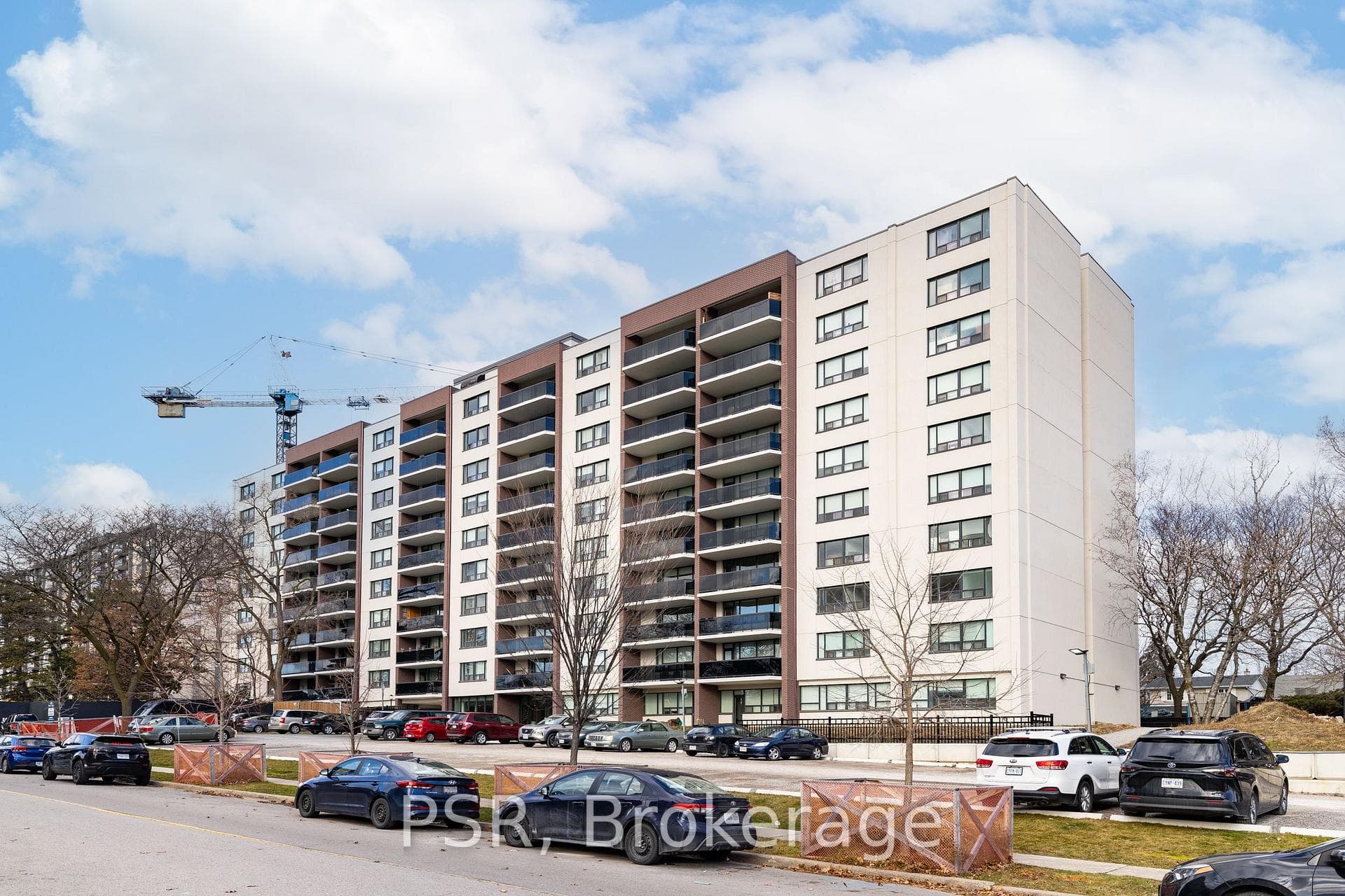 240 Markland Drive Unit 1003 photo 25