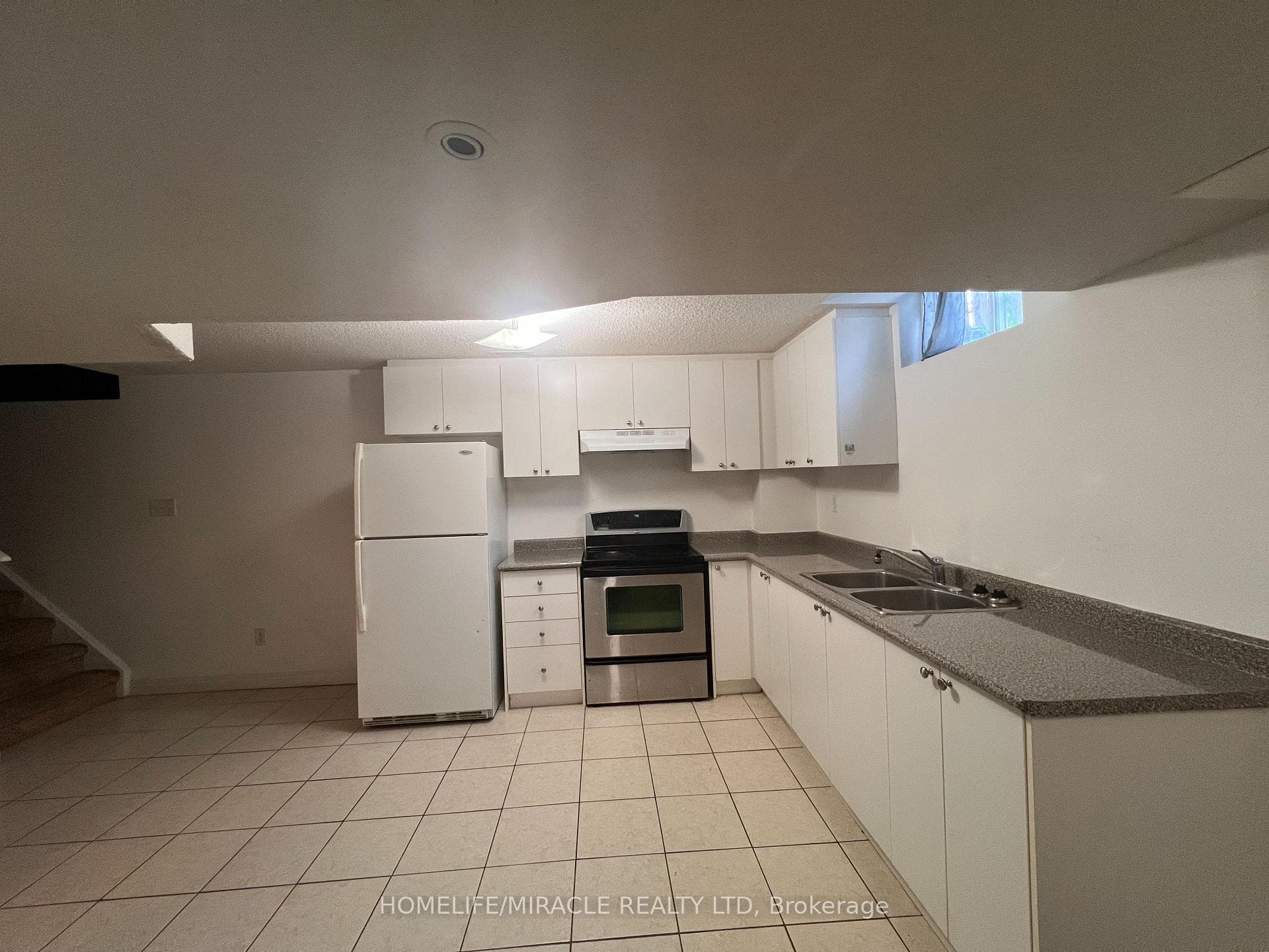 28 Ridgemore Crescent photo 26