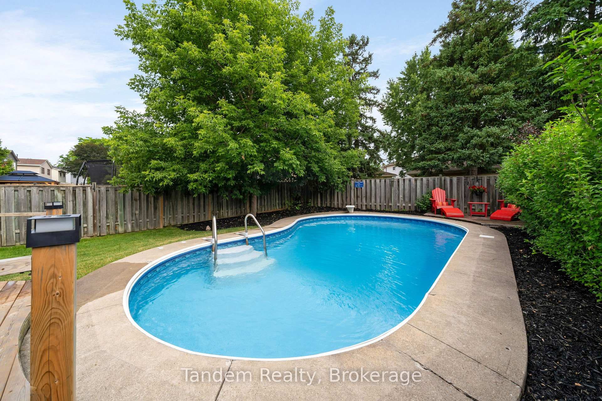 769 Coulson Avenue photo 21