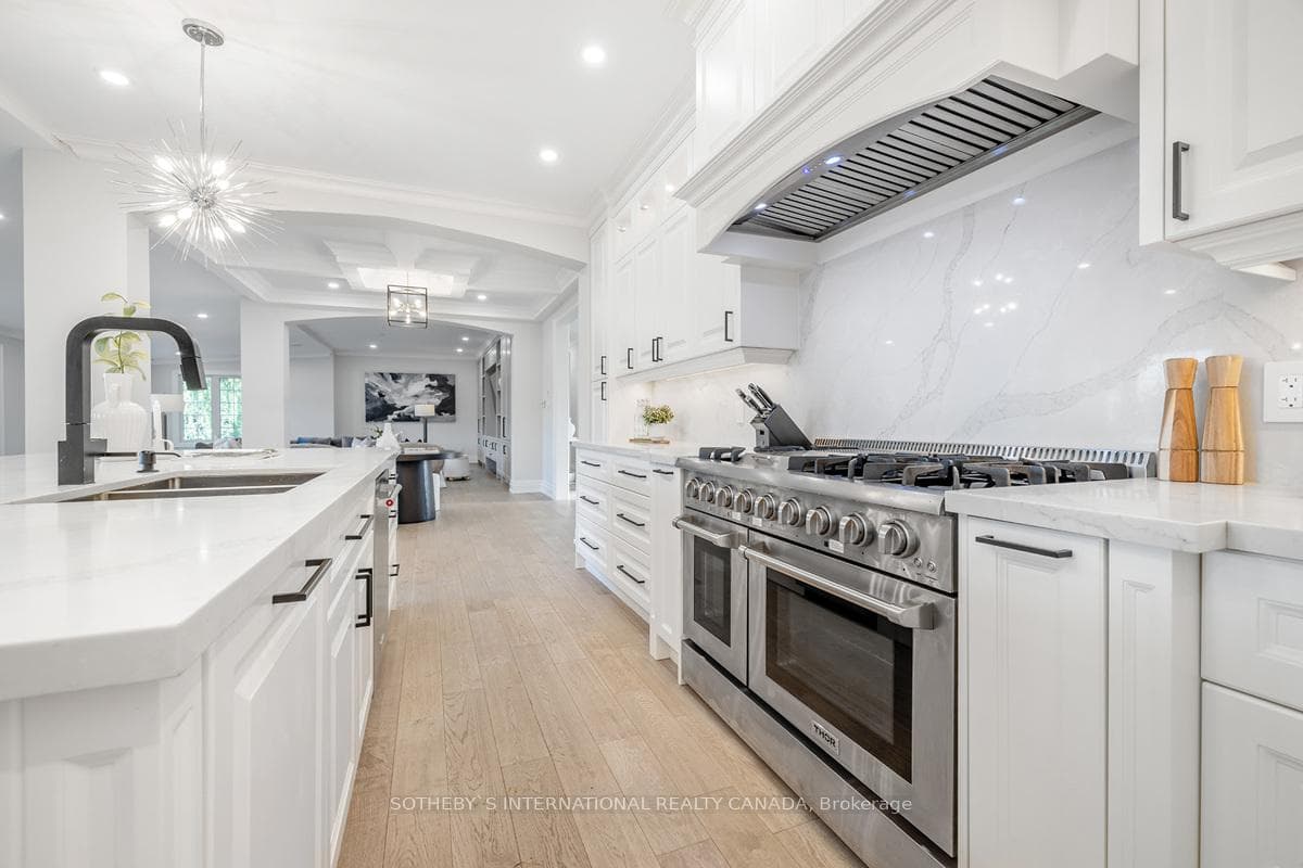 4 Steeplechase Avenue photo 19
