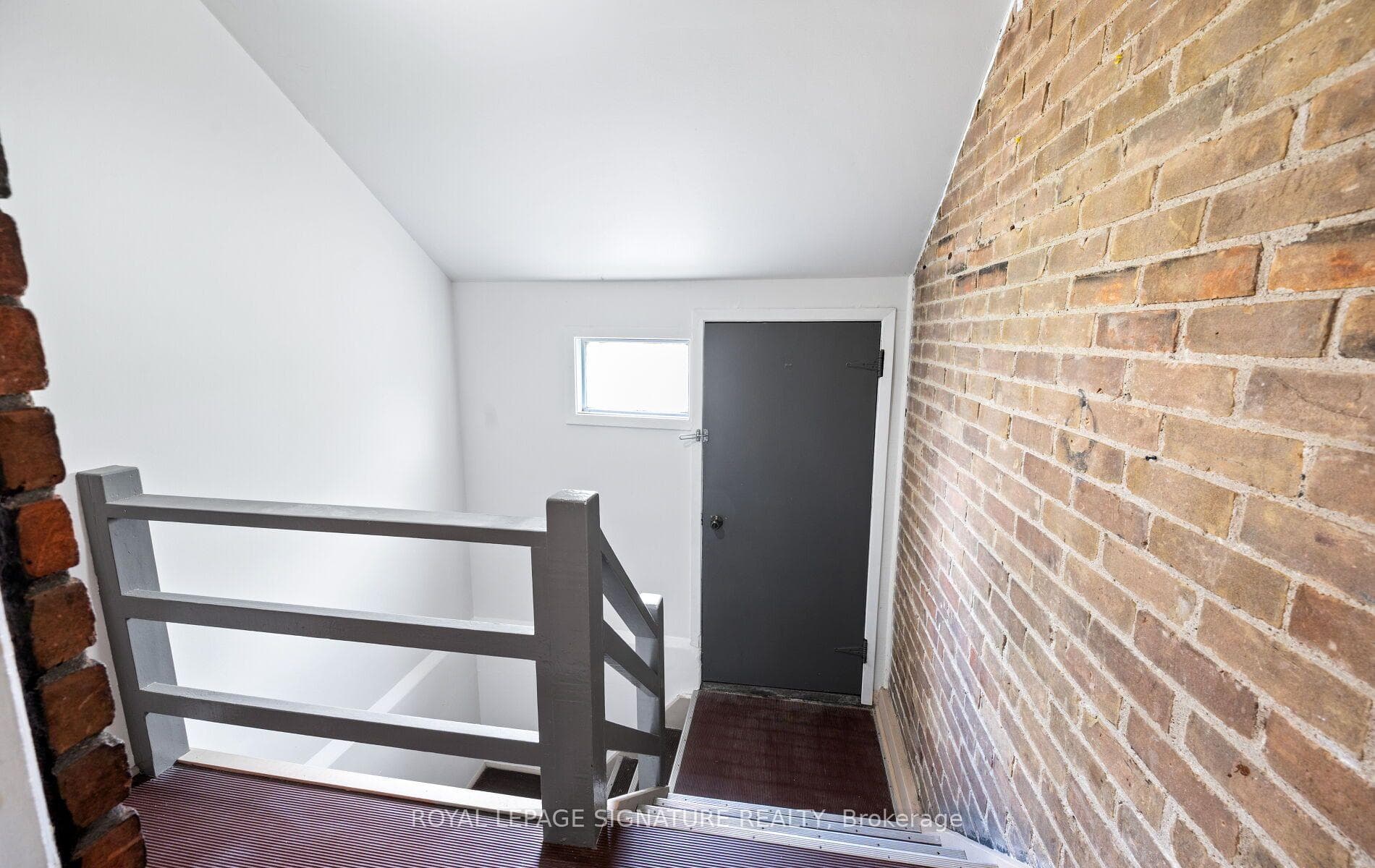 222 Melita Avenue photo 32