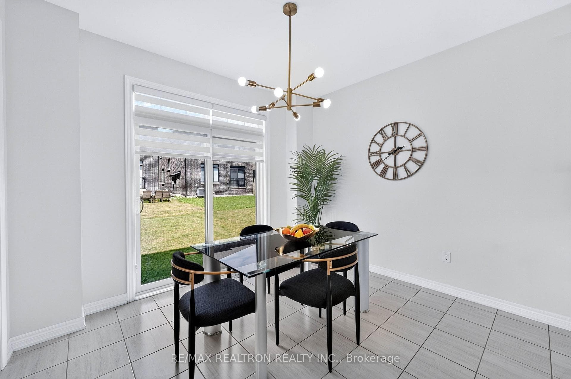40 Auckland Drive photo 12