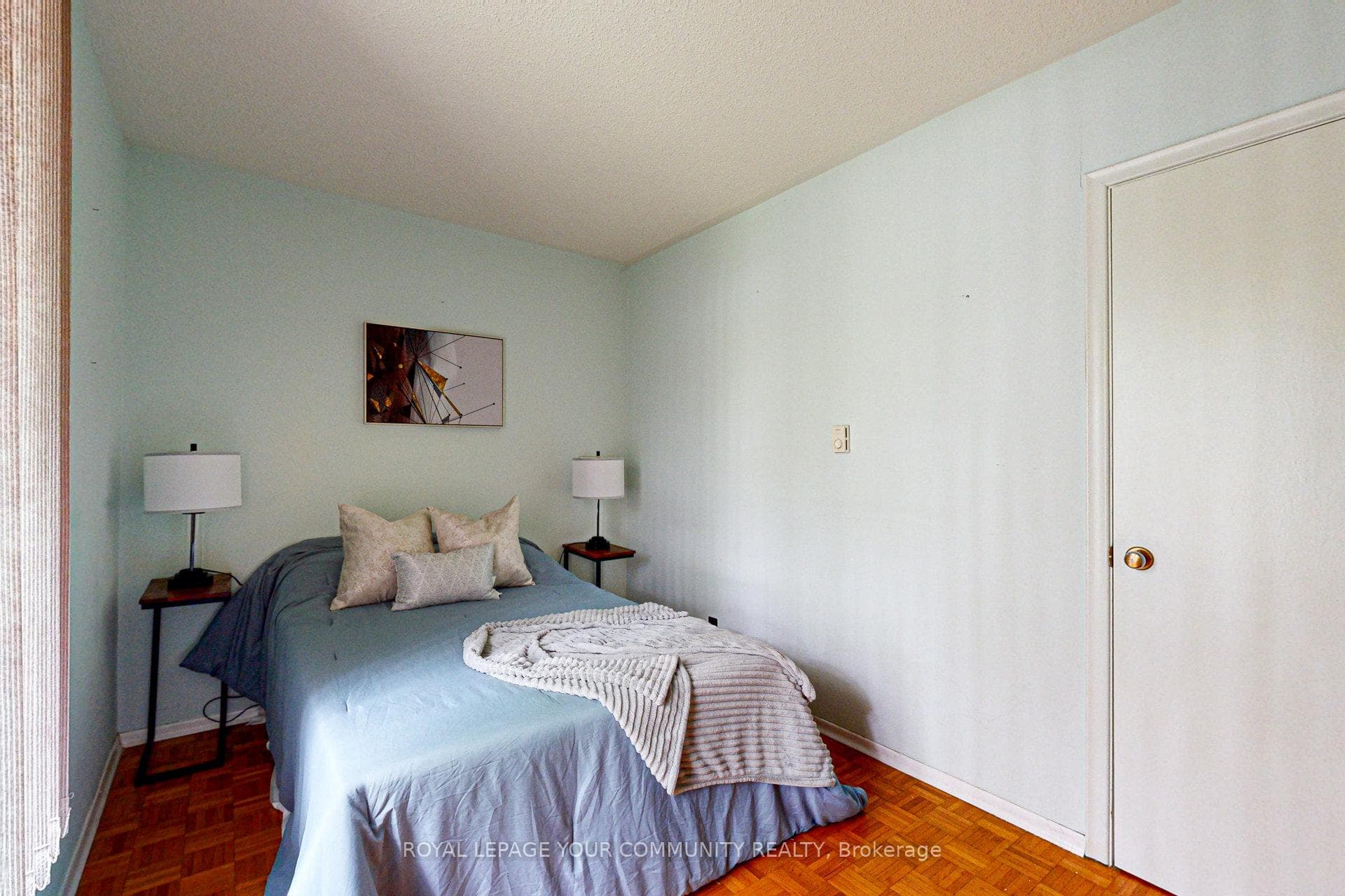 196 Pleasant Boulevard photo 18