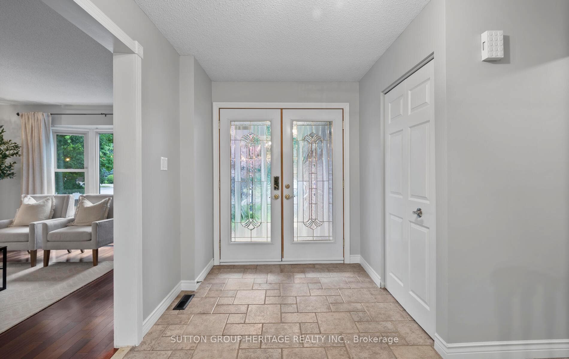 35 Glen Hill Drive photo 5