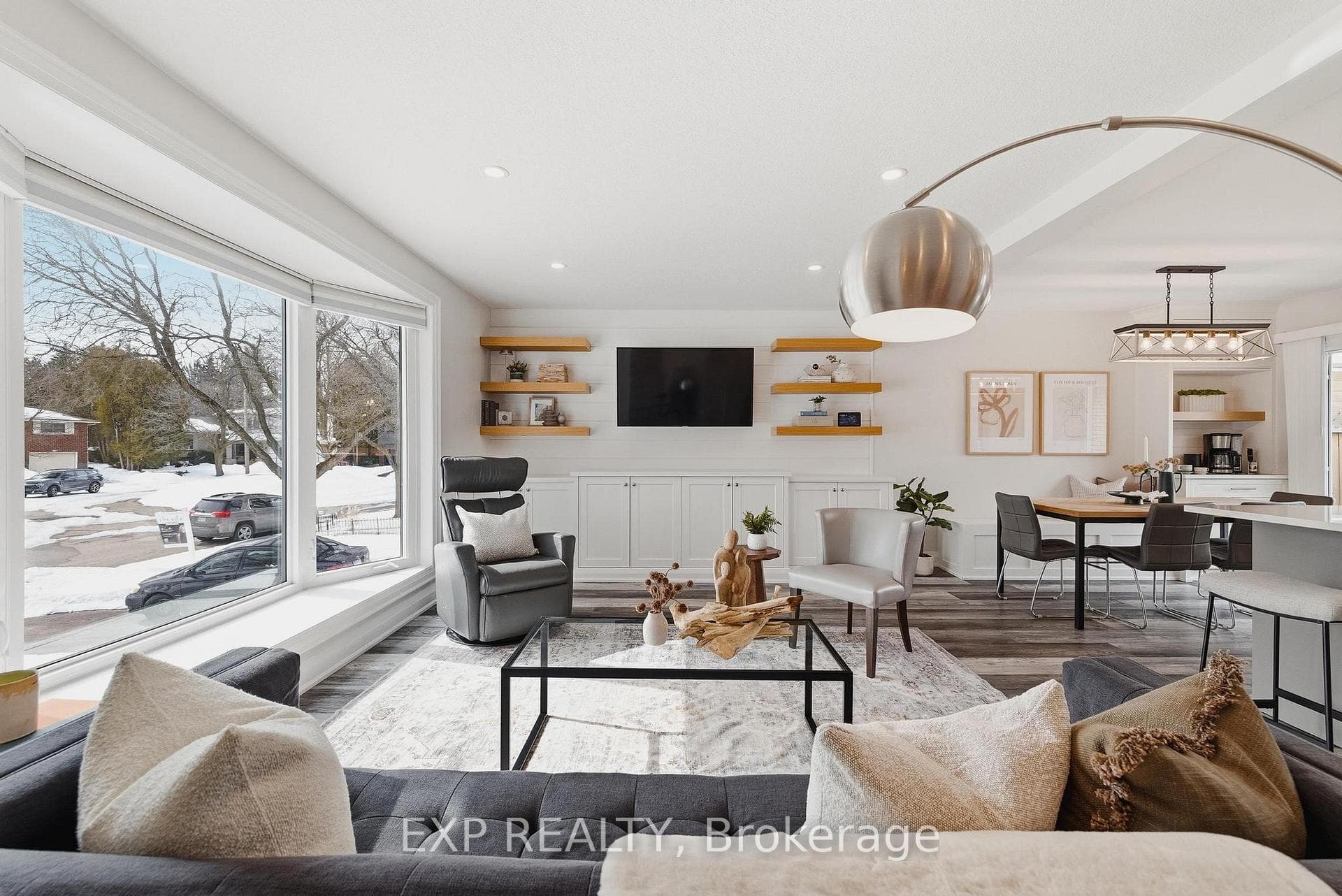 362 Roselawn Place photo 10